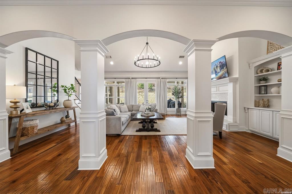 302 Oak Shores  Hot Springs, AR