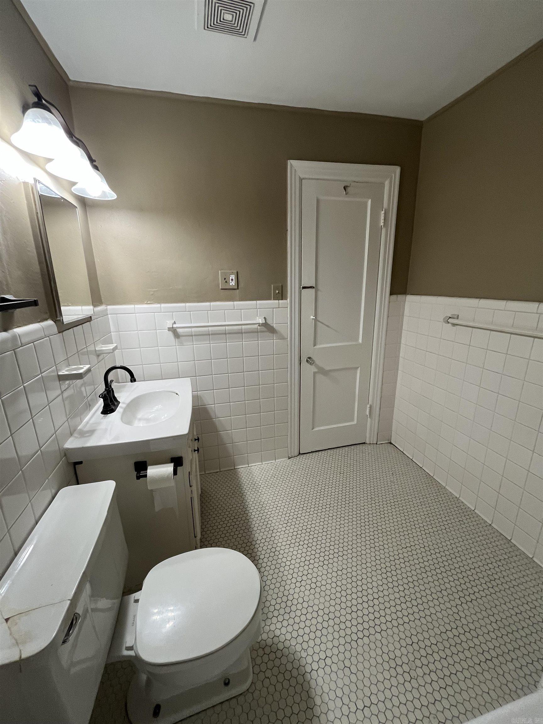 813 Beechwood #3  Little Rock, AR