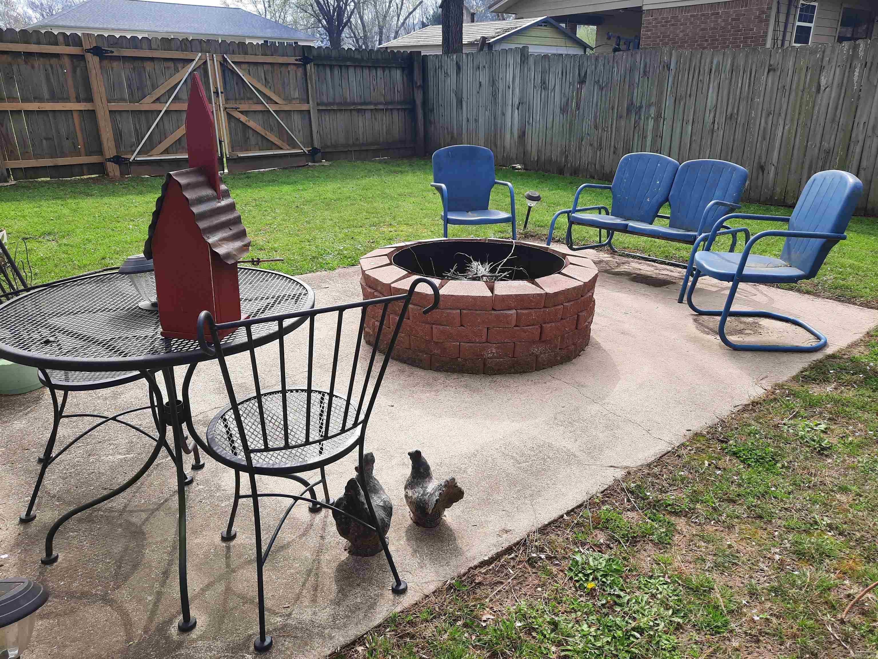 305 Stone  Mountain View, AR