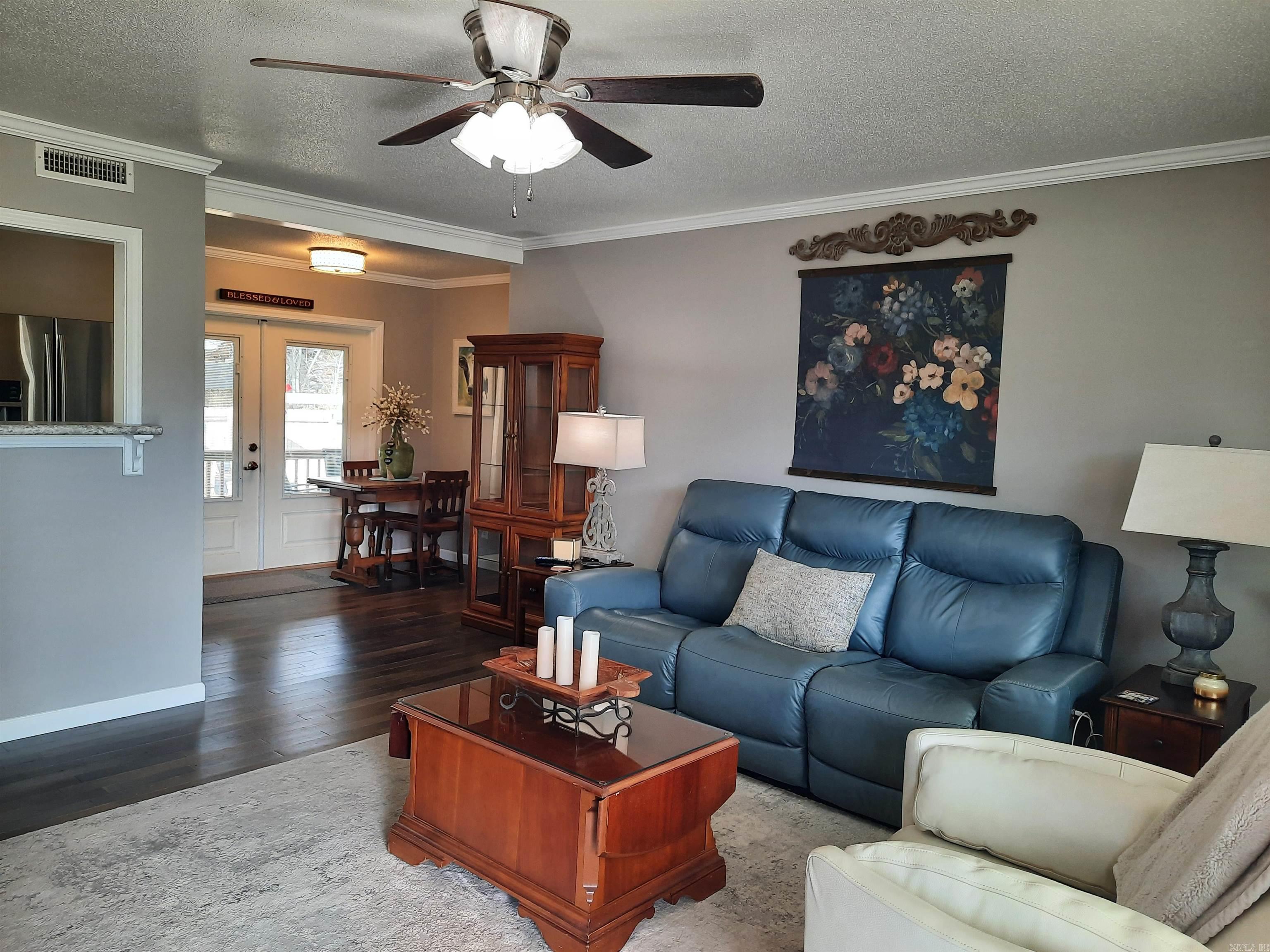 305 Stone  Mountain View, AR