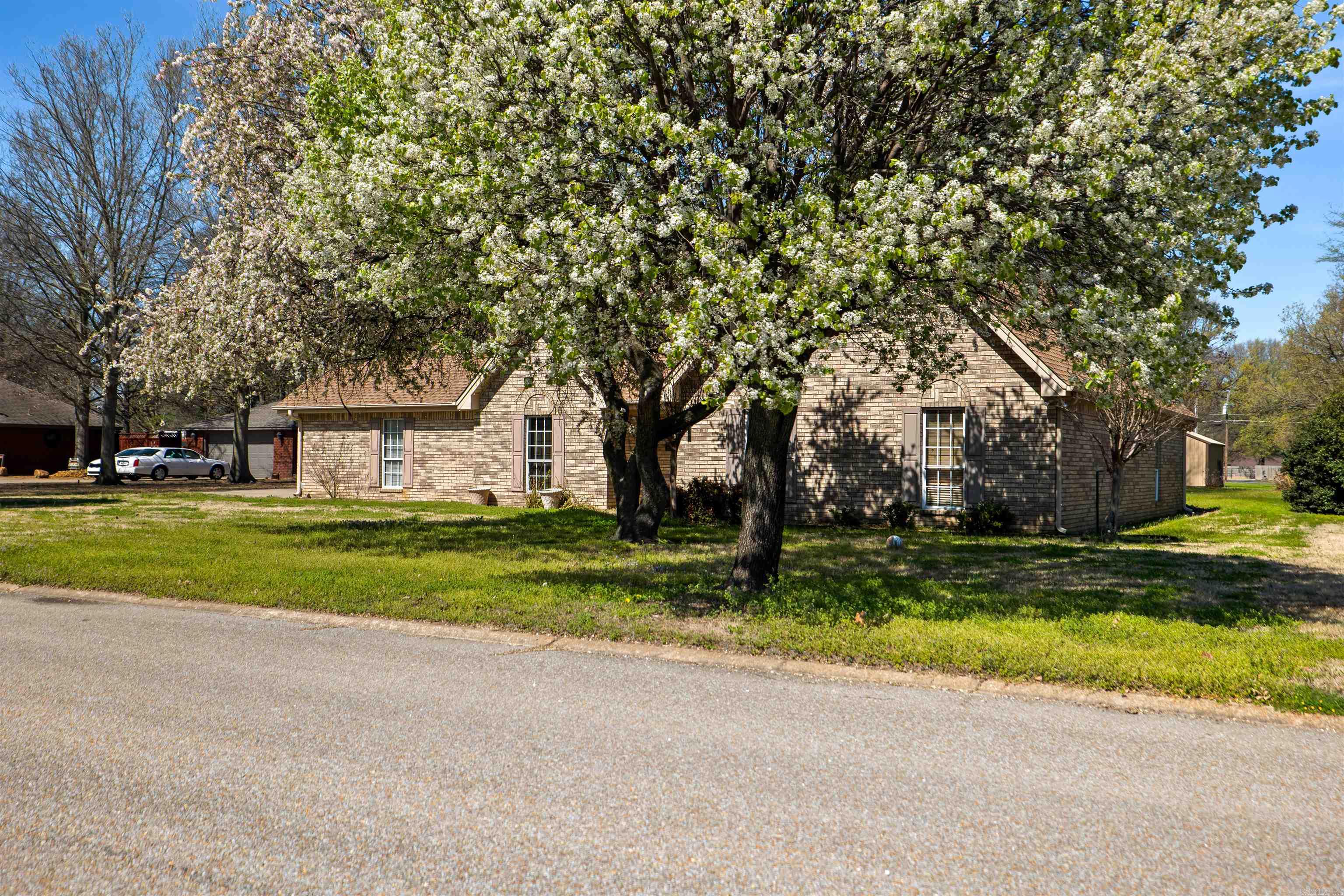 1404 Easy  Trumann, AR