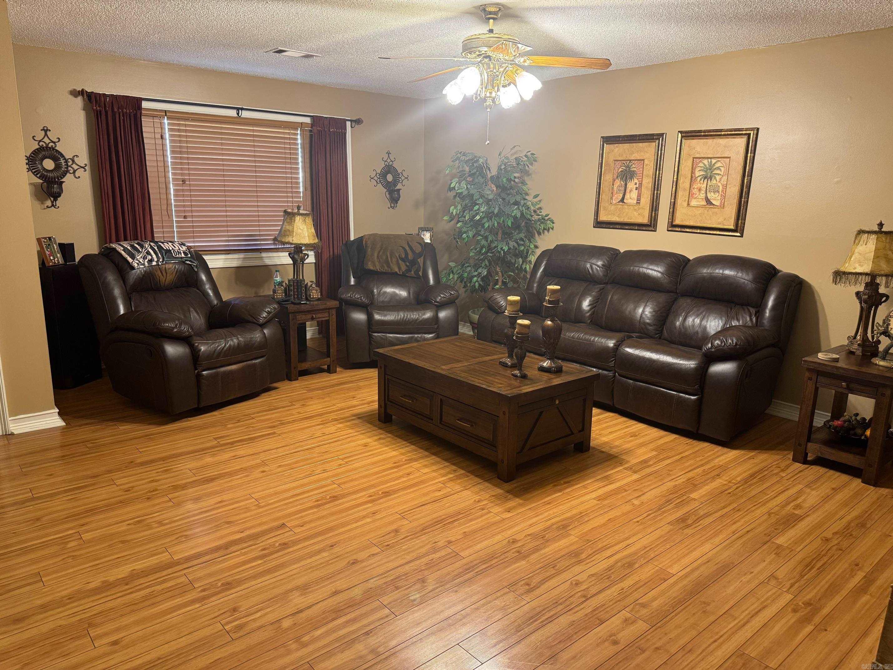 3307 S Debra Lane  Blytheville, AR