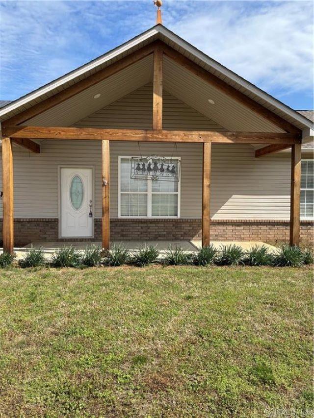 912 College  Coal Hill, AR