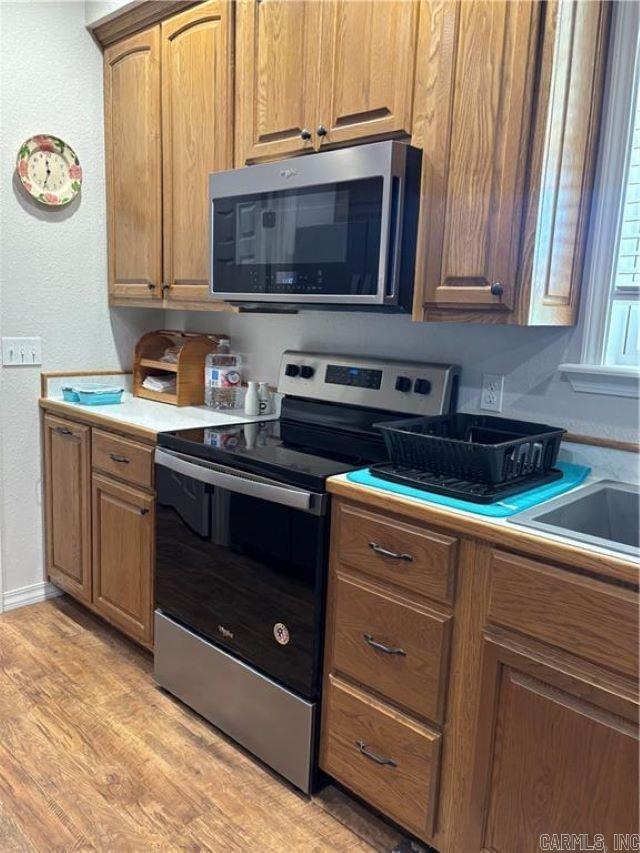 912 College  Coal Hill, AR