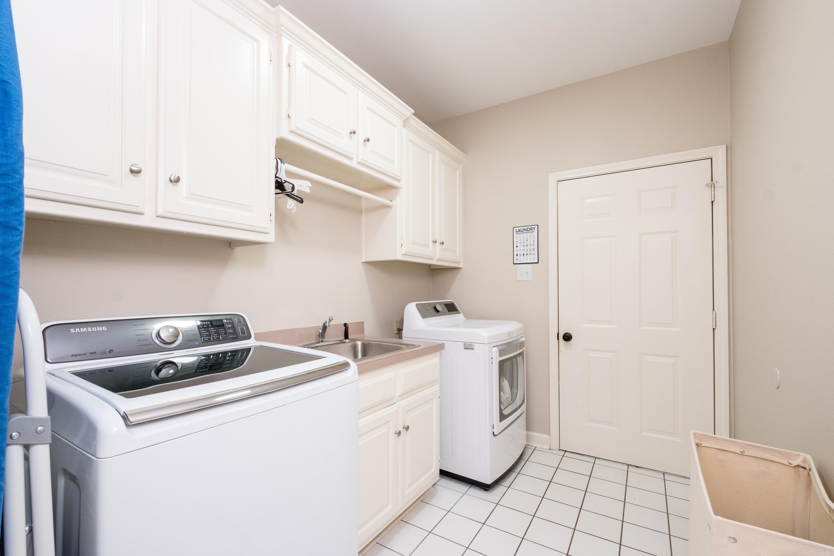 15 Roanne Court  Little Rock, AR