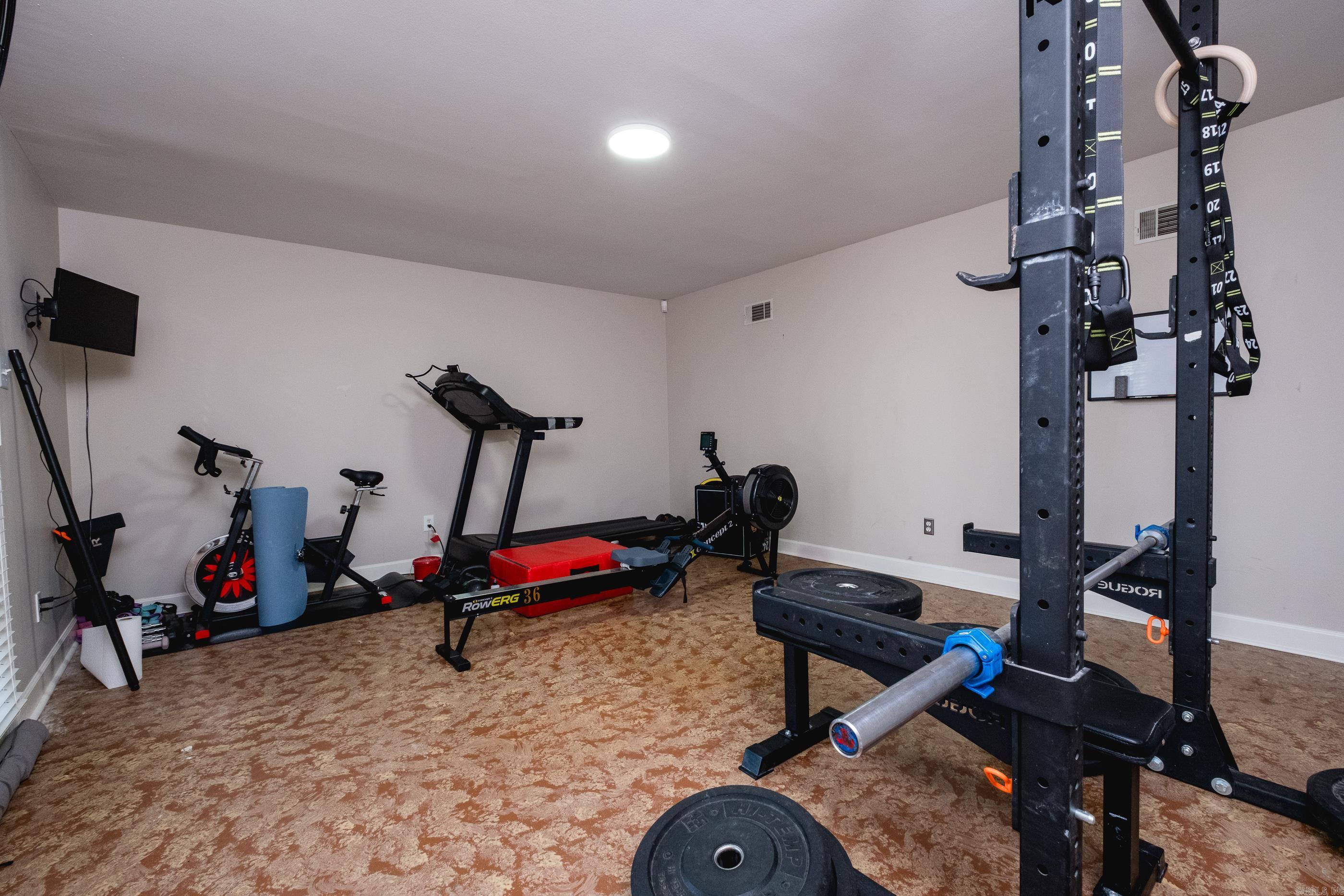 15 Roanne Court  Little Rock, AR