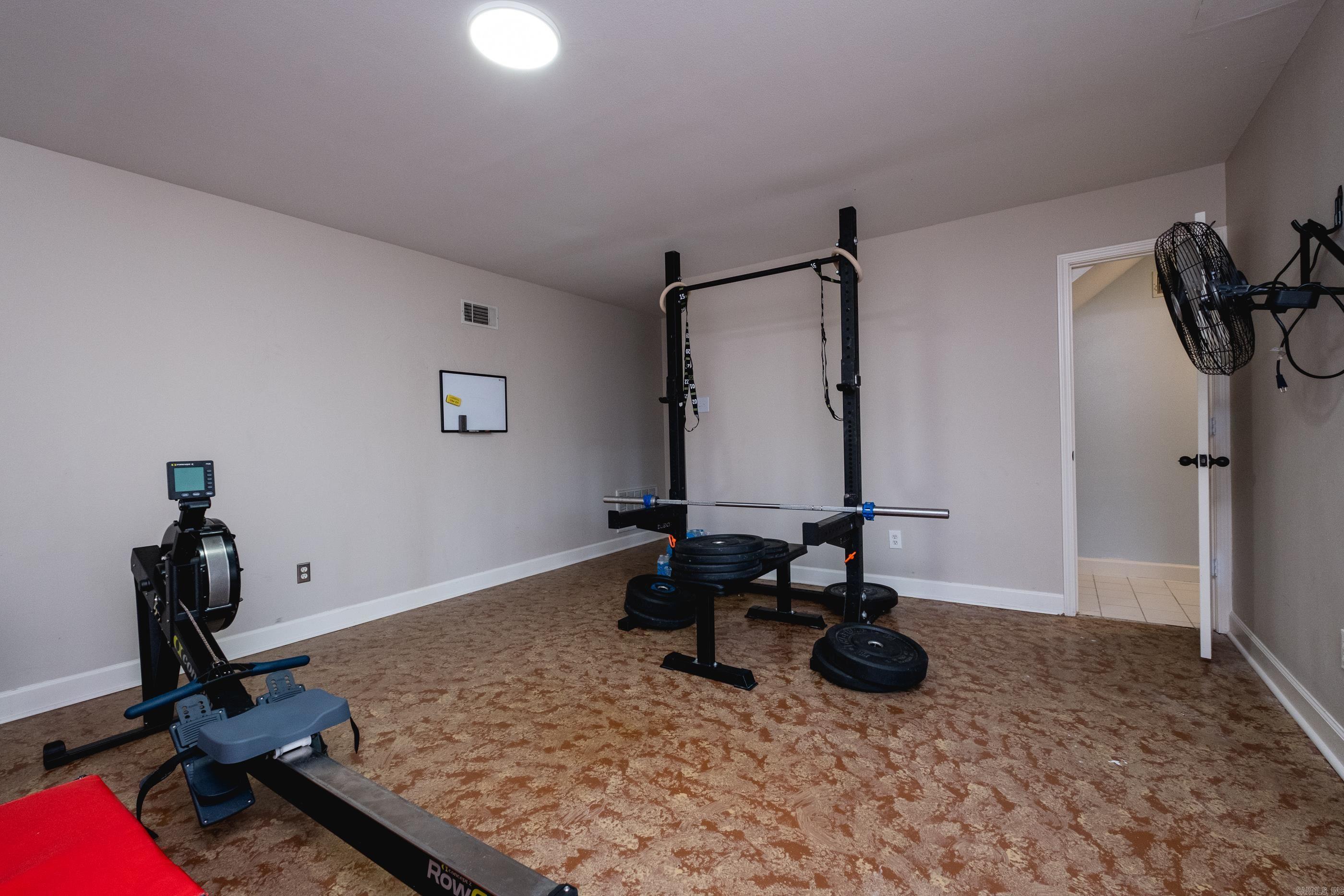 15 Roanne Court  Little Rock, AR