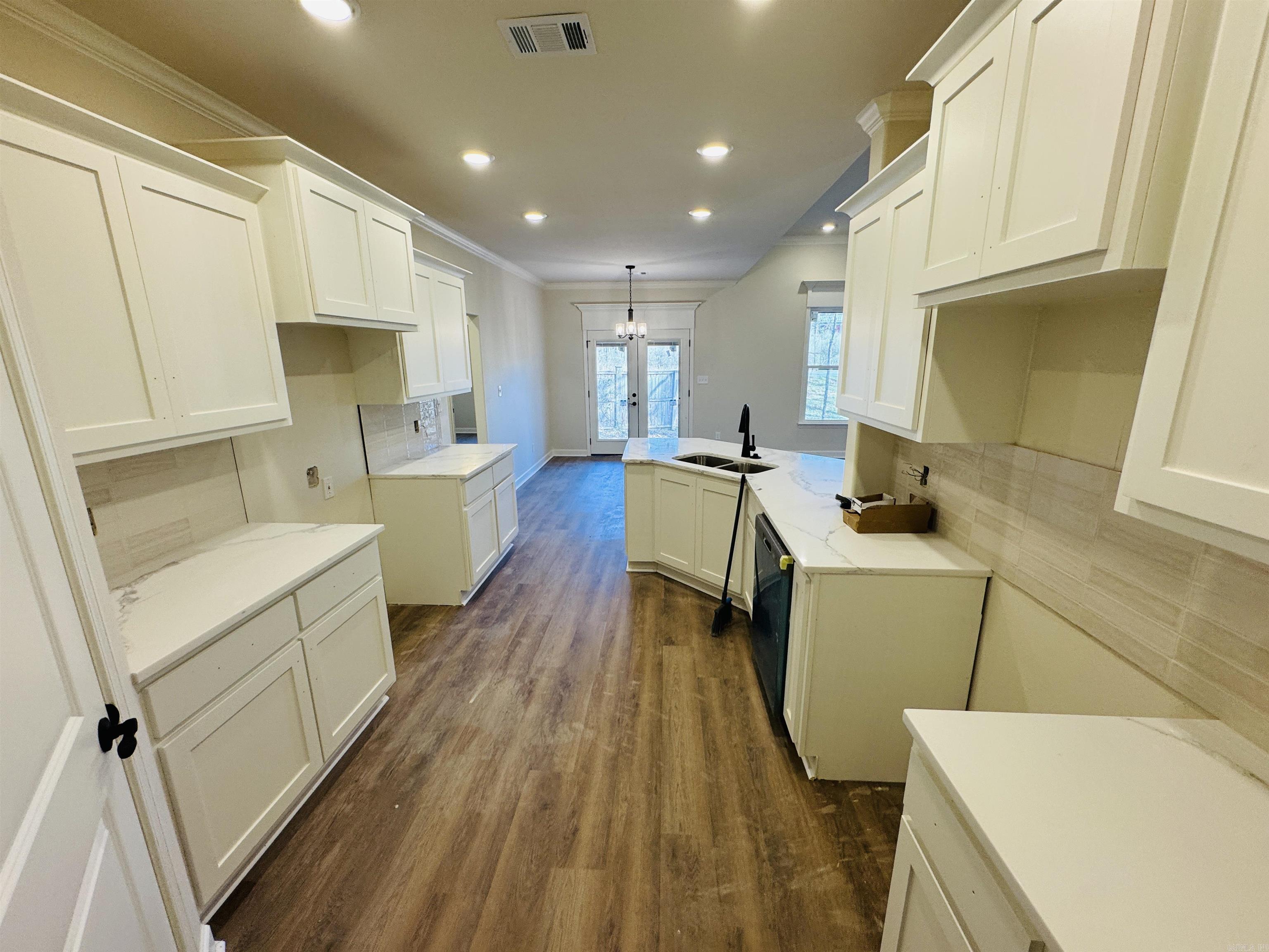 517 Forest Oak  Jacksonville, AR