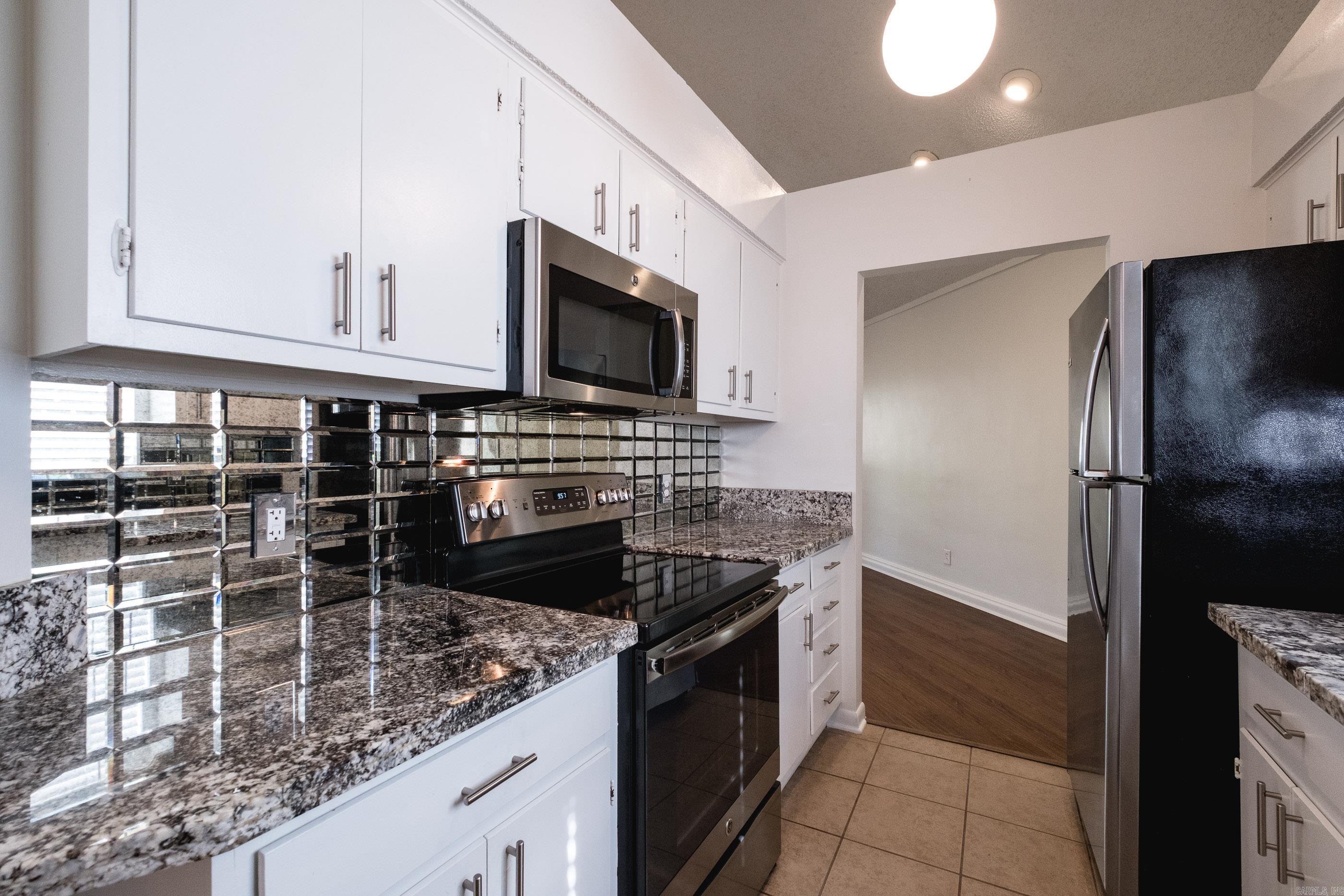 2520 Riverfront  Little Rock, AR