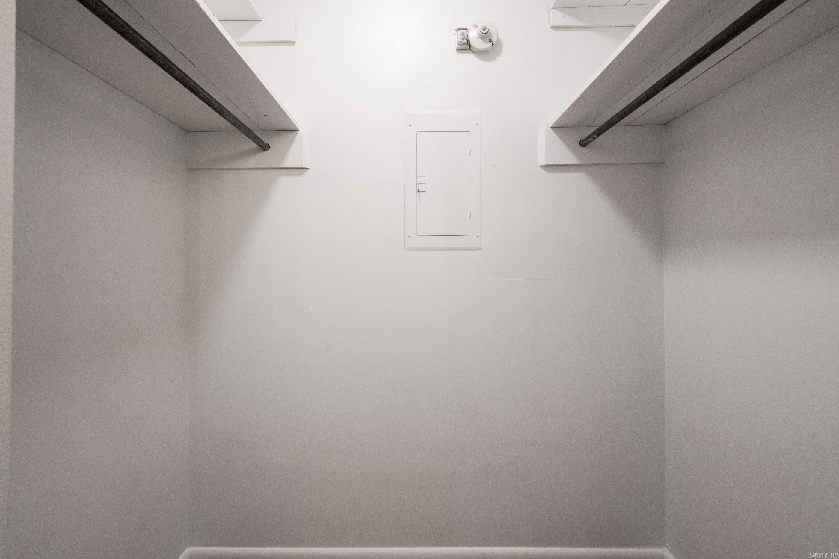 2520 Riverfront  Little Rock, AR