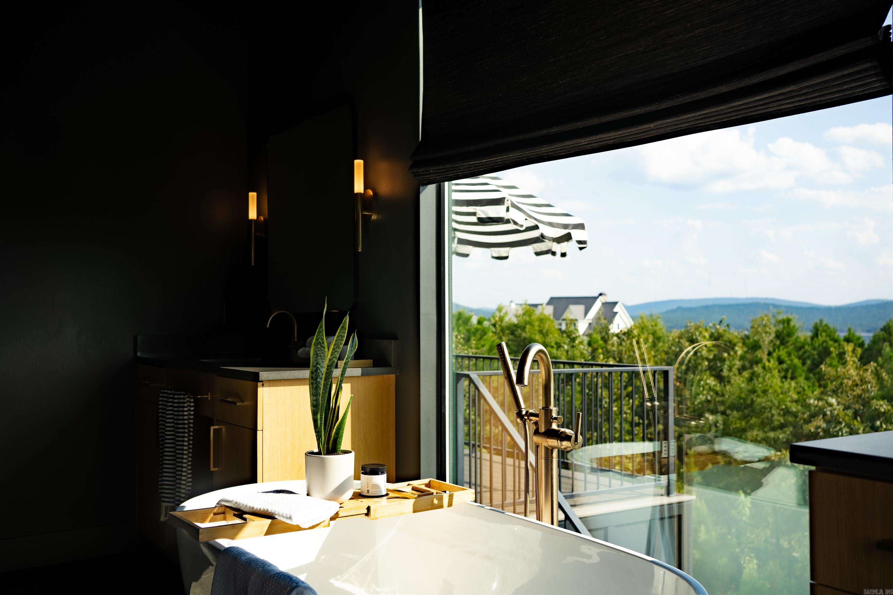 20 Waterview Garden Lane  Roland, AR