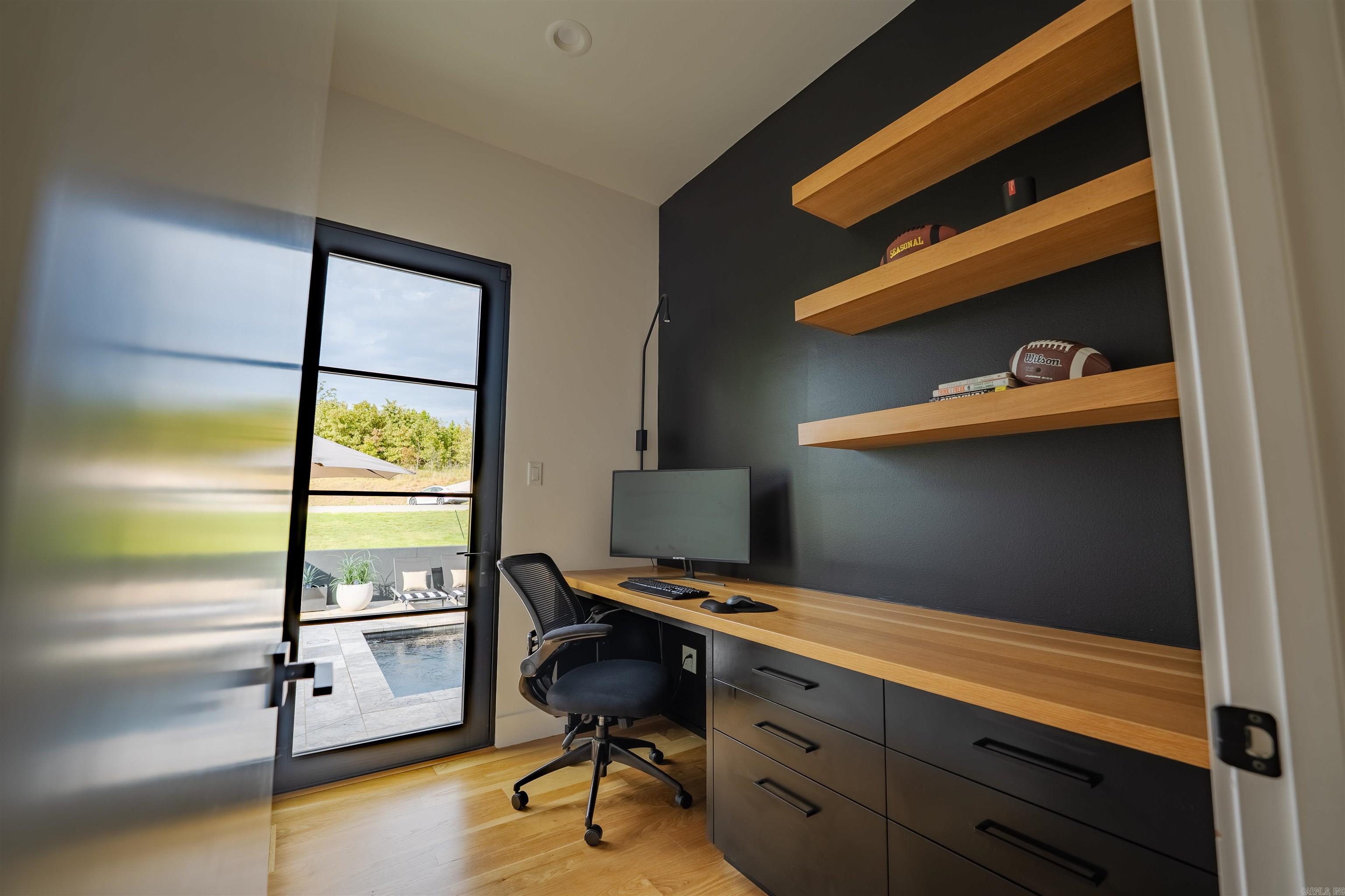 20 Waterview Garden Lane  Roland, AR