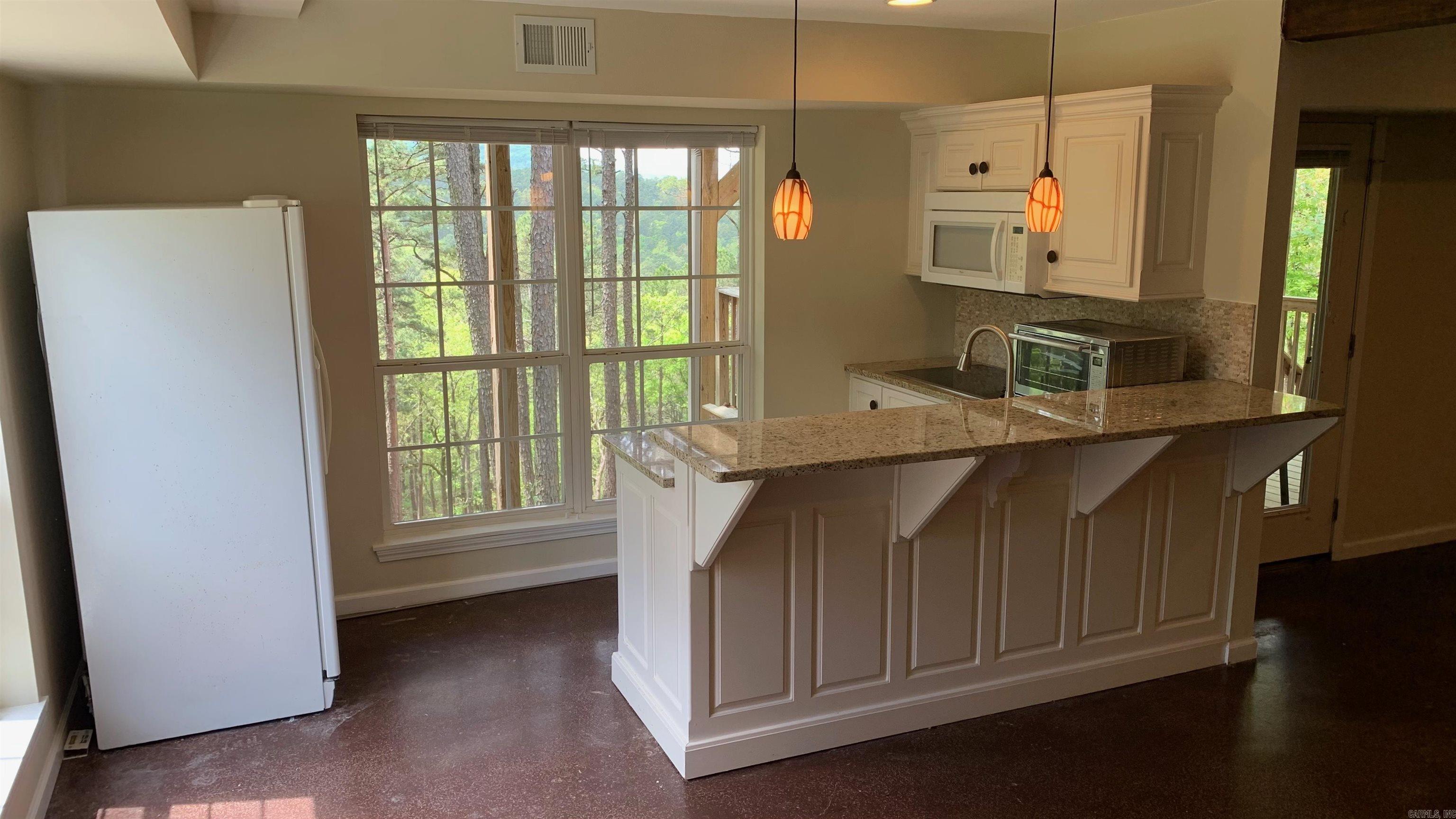 6911 Westridge  Roland, AR