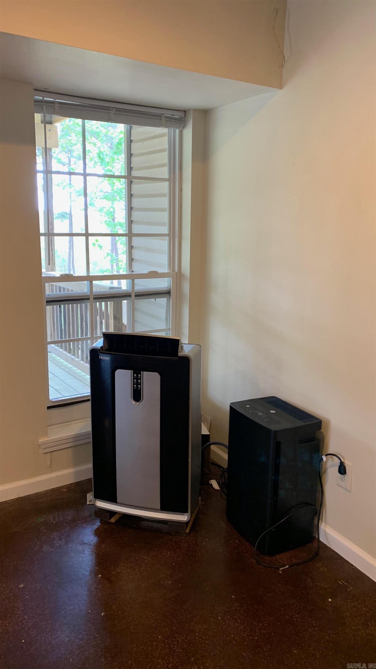 6911 Westridge  Roland, AR