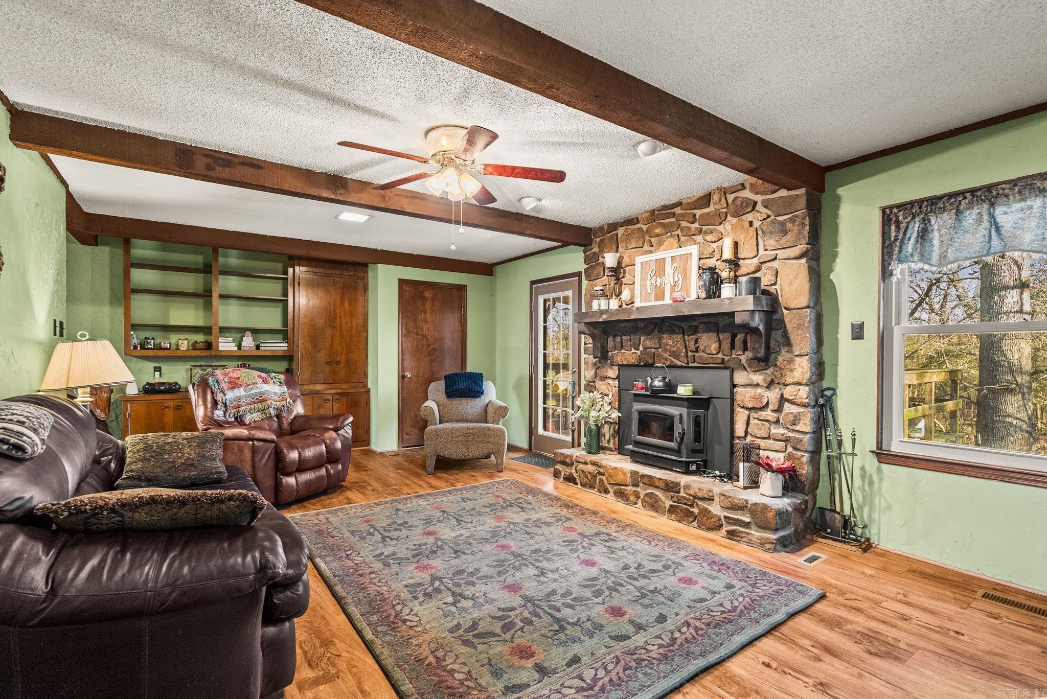 1810 Snow  Alexander, AR