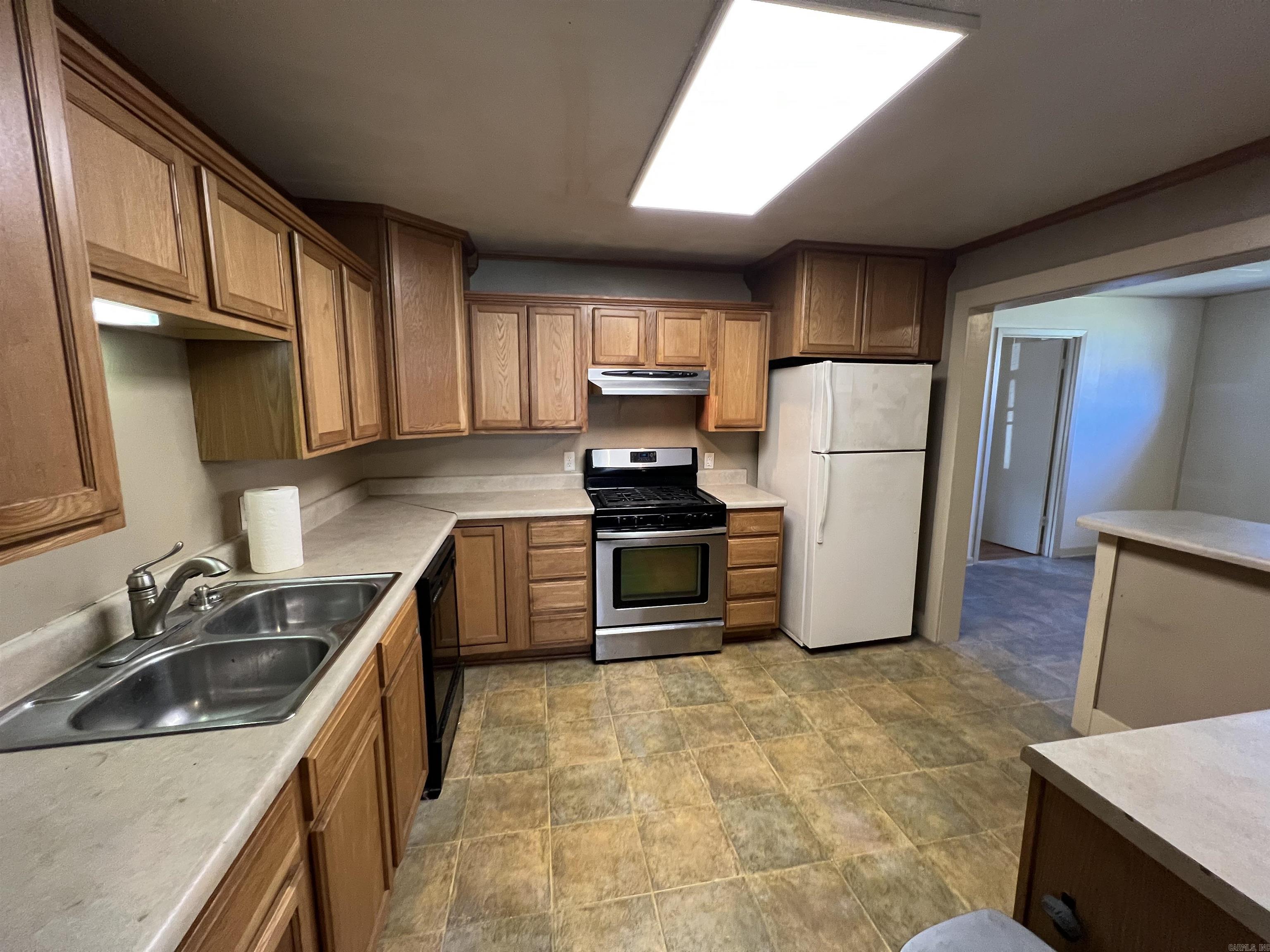 1408 Tulip Ave  Searcy, AR