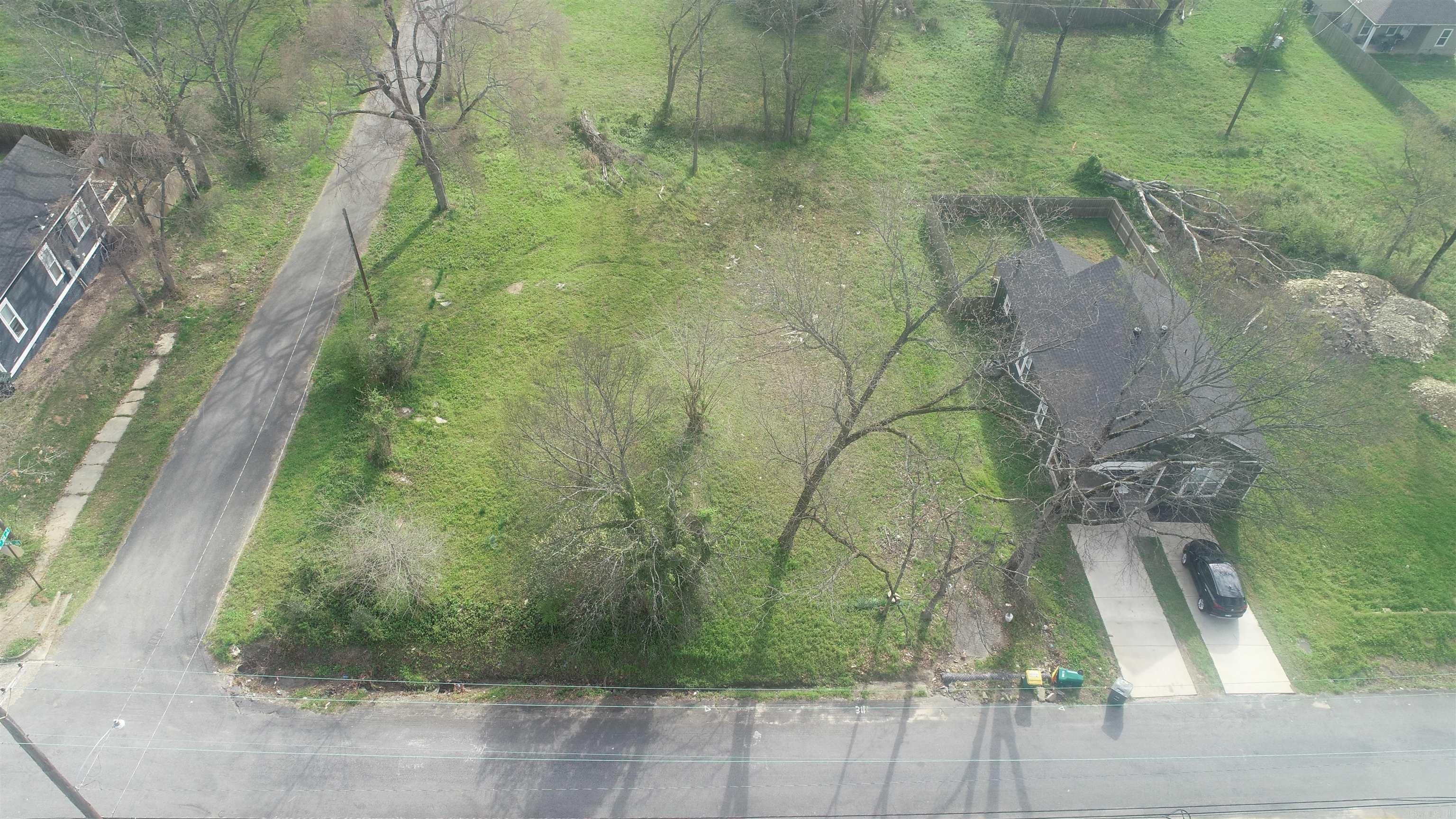 301, 311 S Park Street  Little Rock, AR