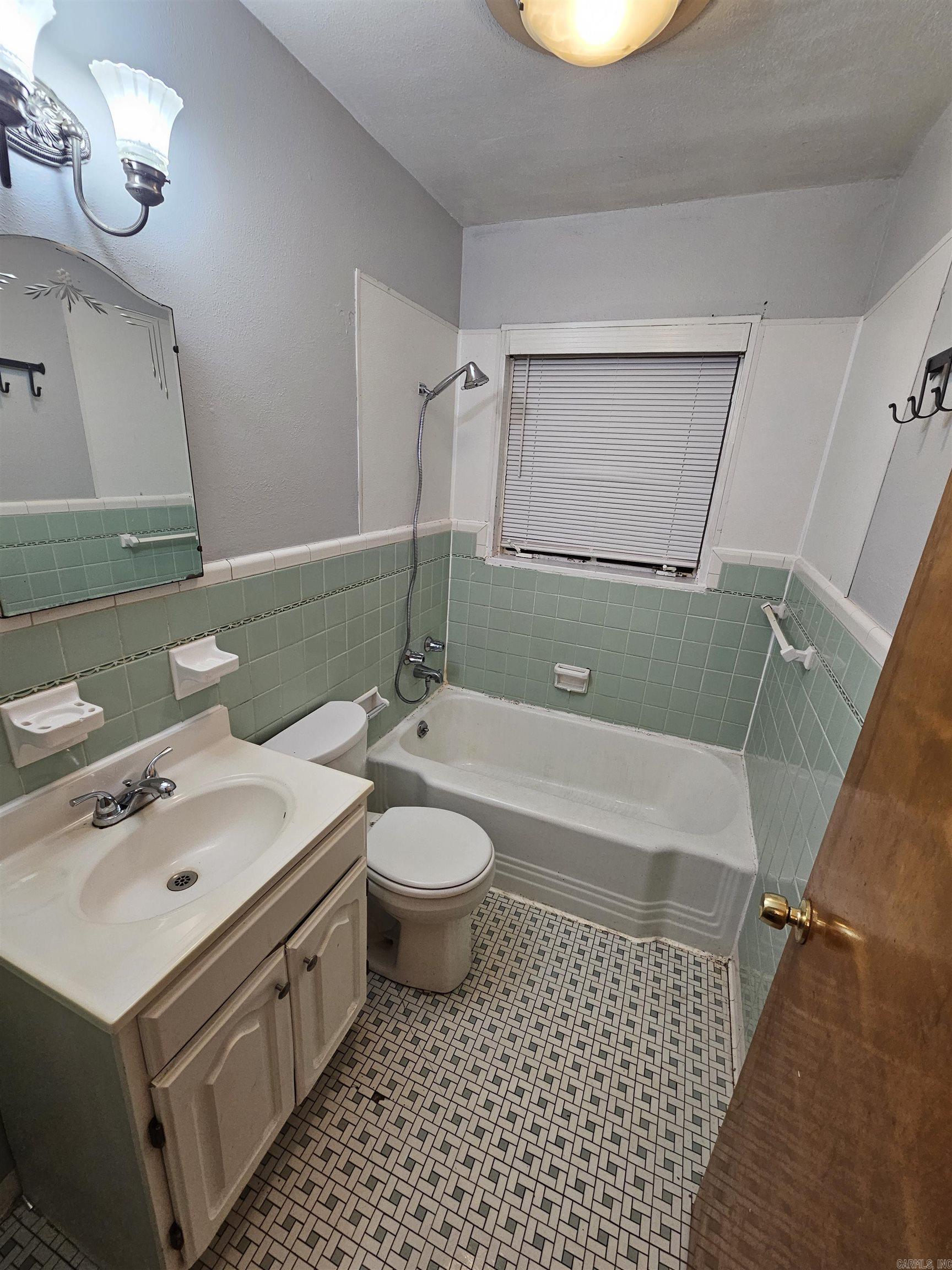 309 J  North Little Rock, AR