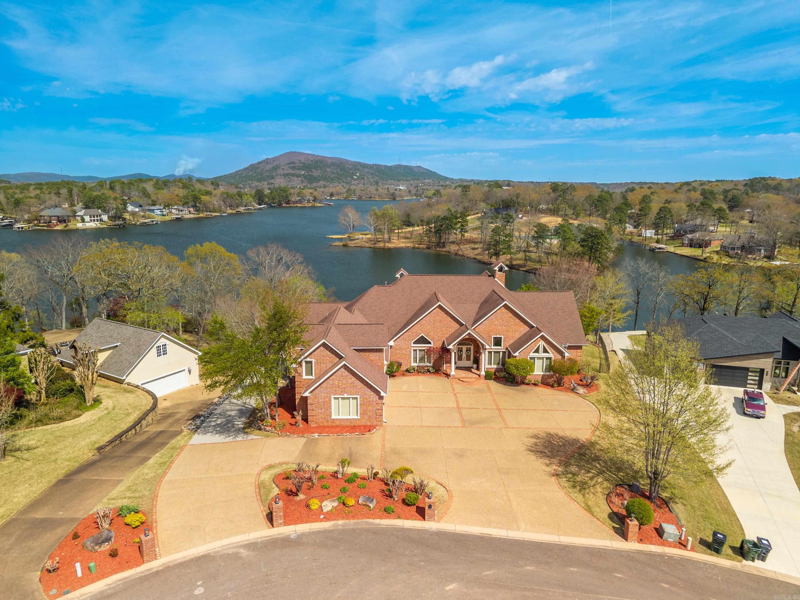 160 Cougar  Hot Springs, AR