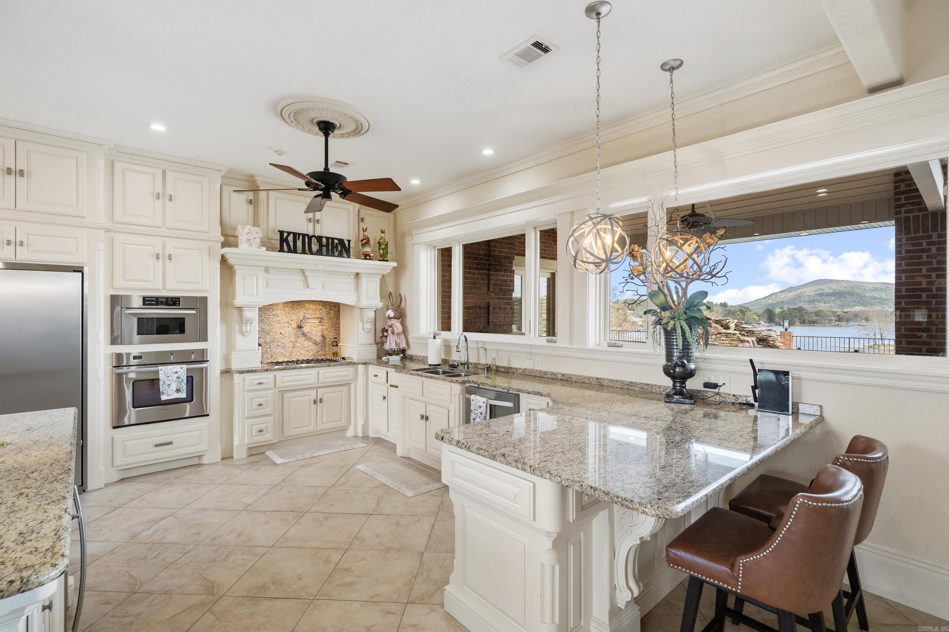 160 Cougar  Hot Springs, AR