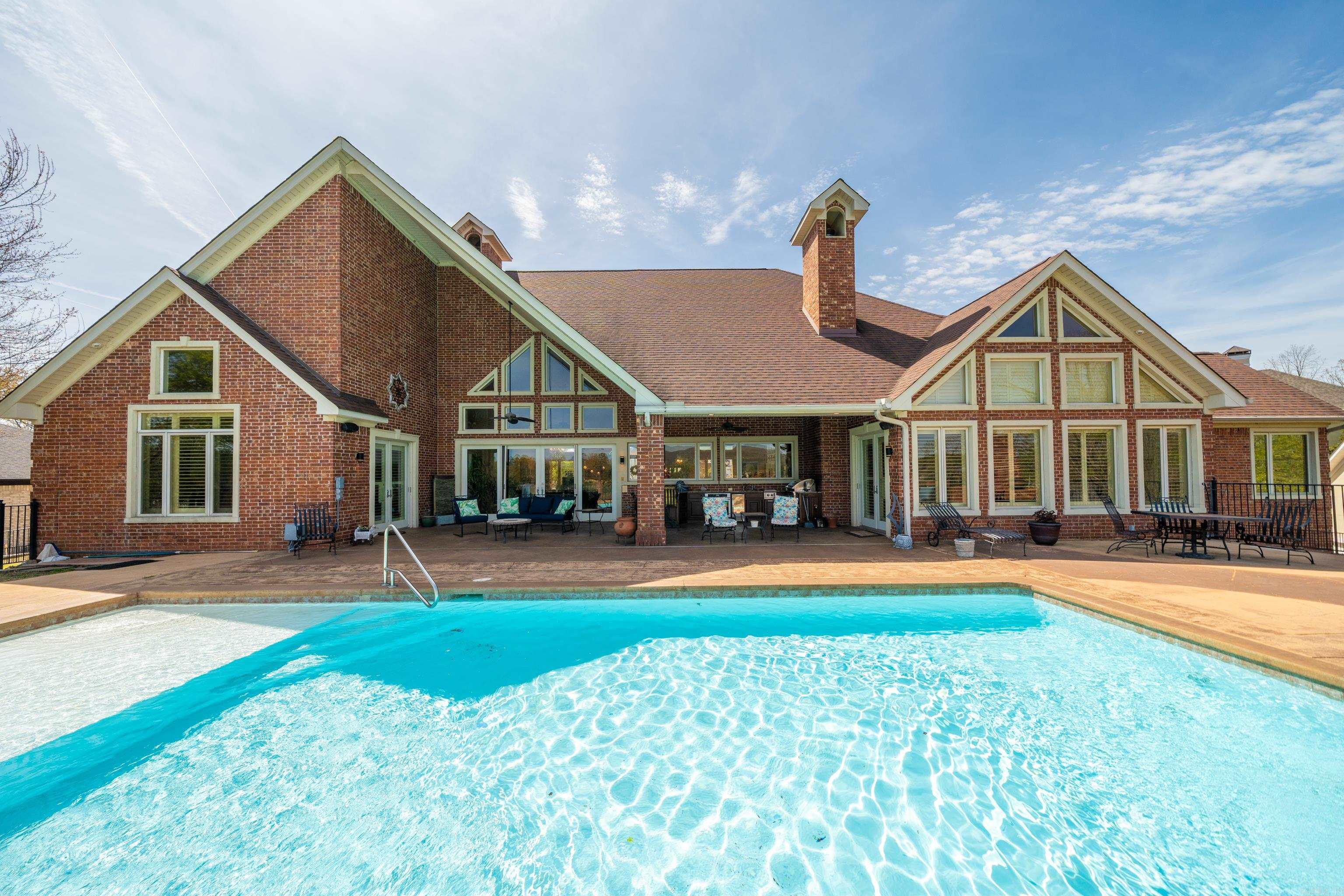 160 Cougar  Hot Springs, AR