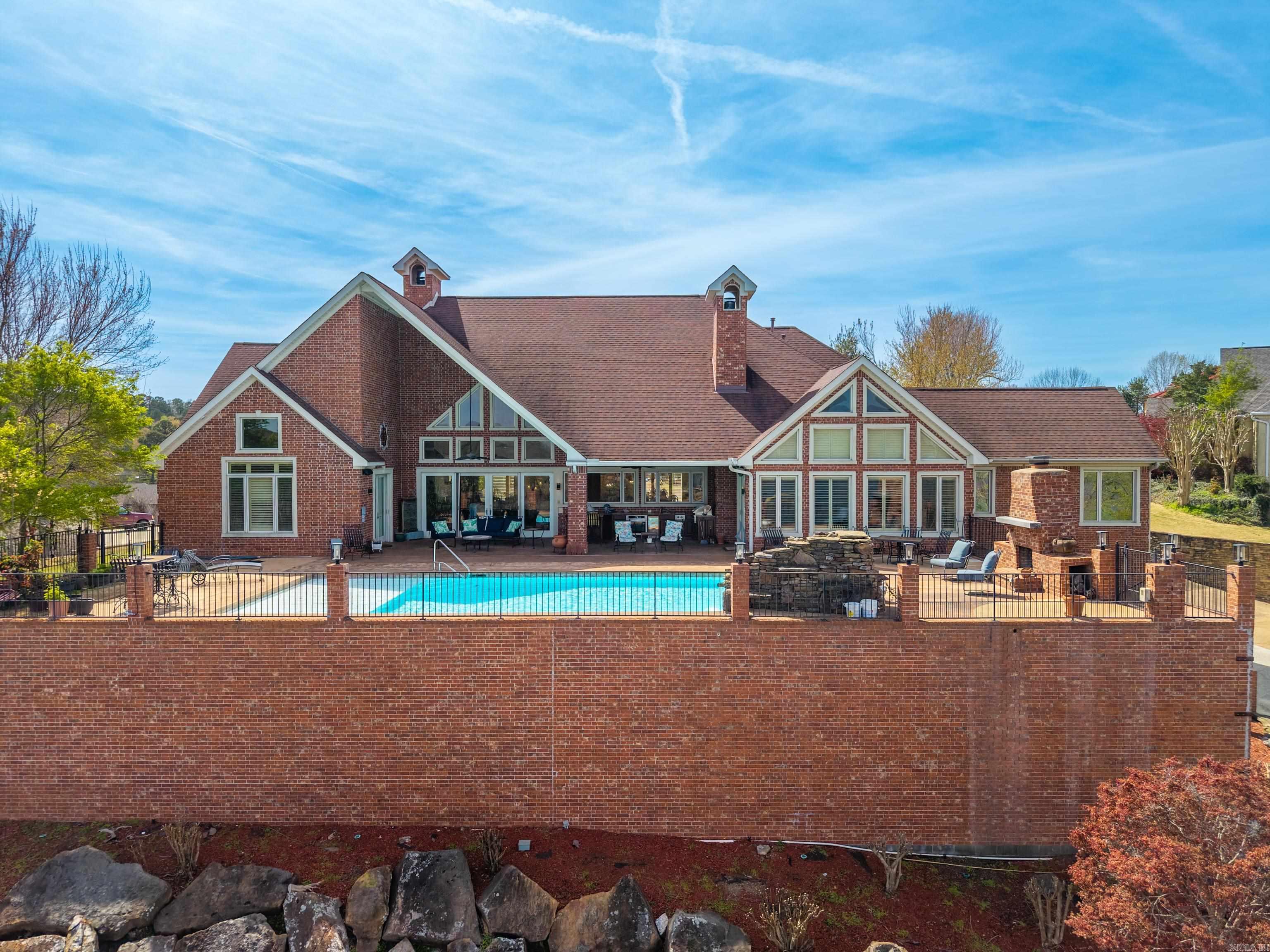 160 Cougar  Hot Springs, AR