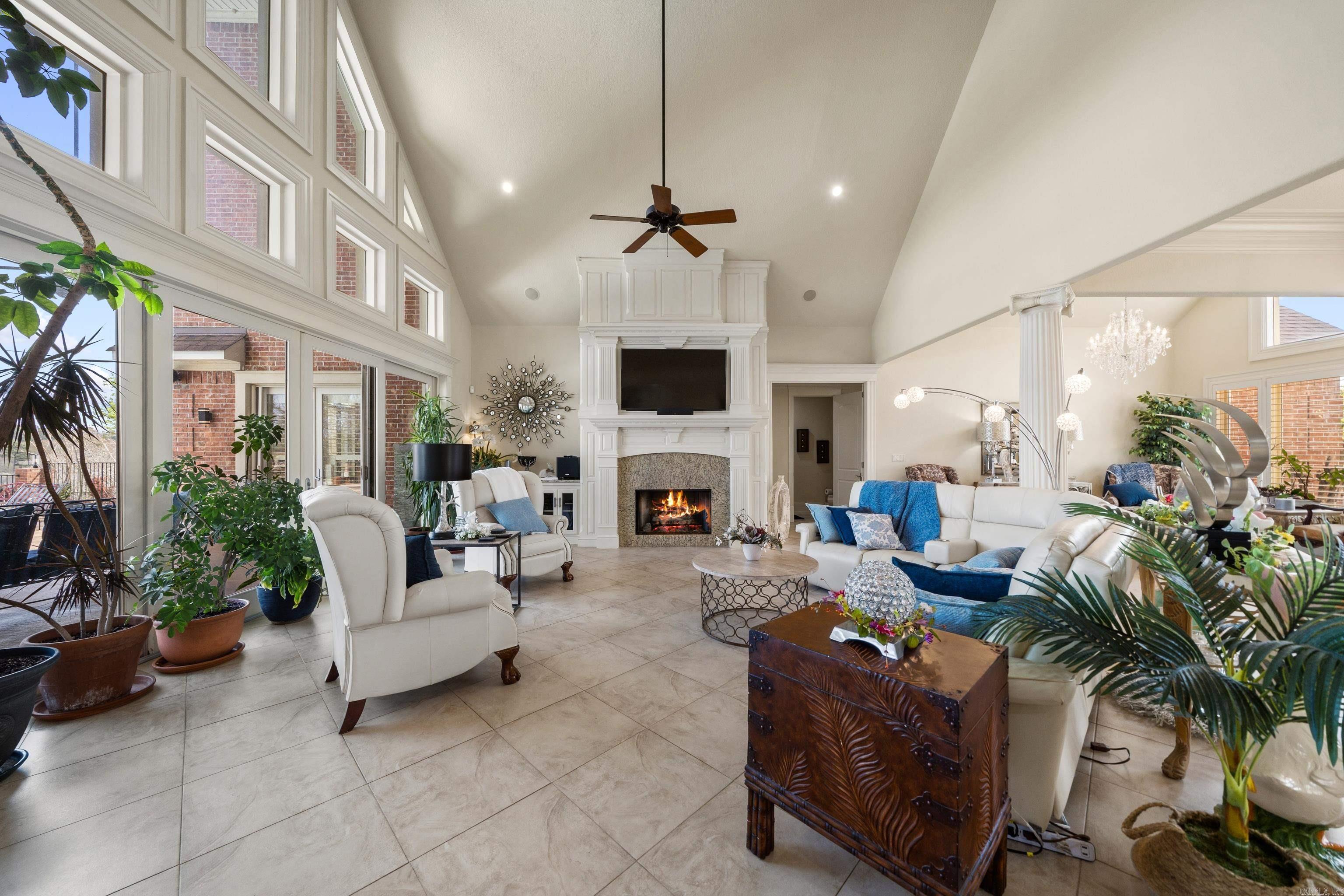 160 Cougar  Hot Springs, AR