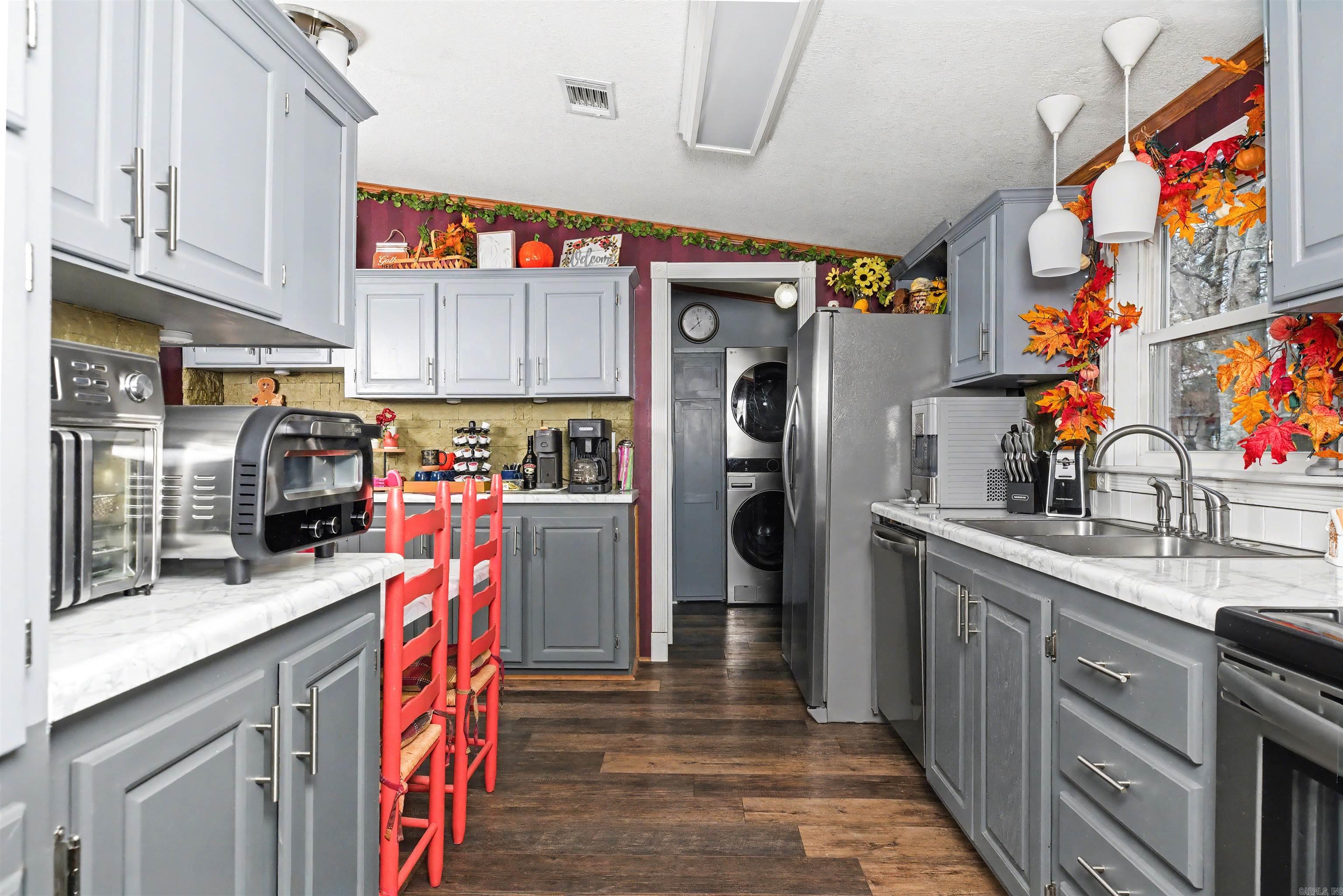 6805 Oxford  White Hall, AR