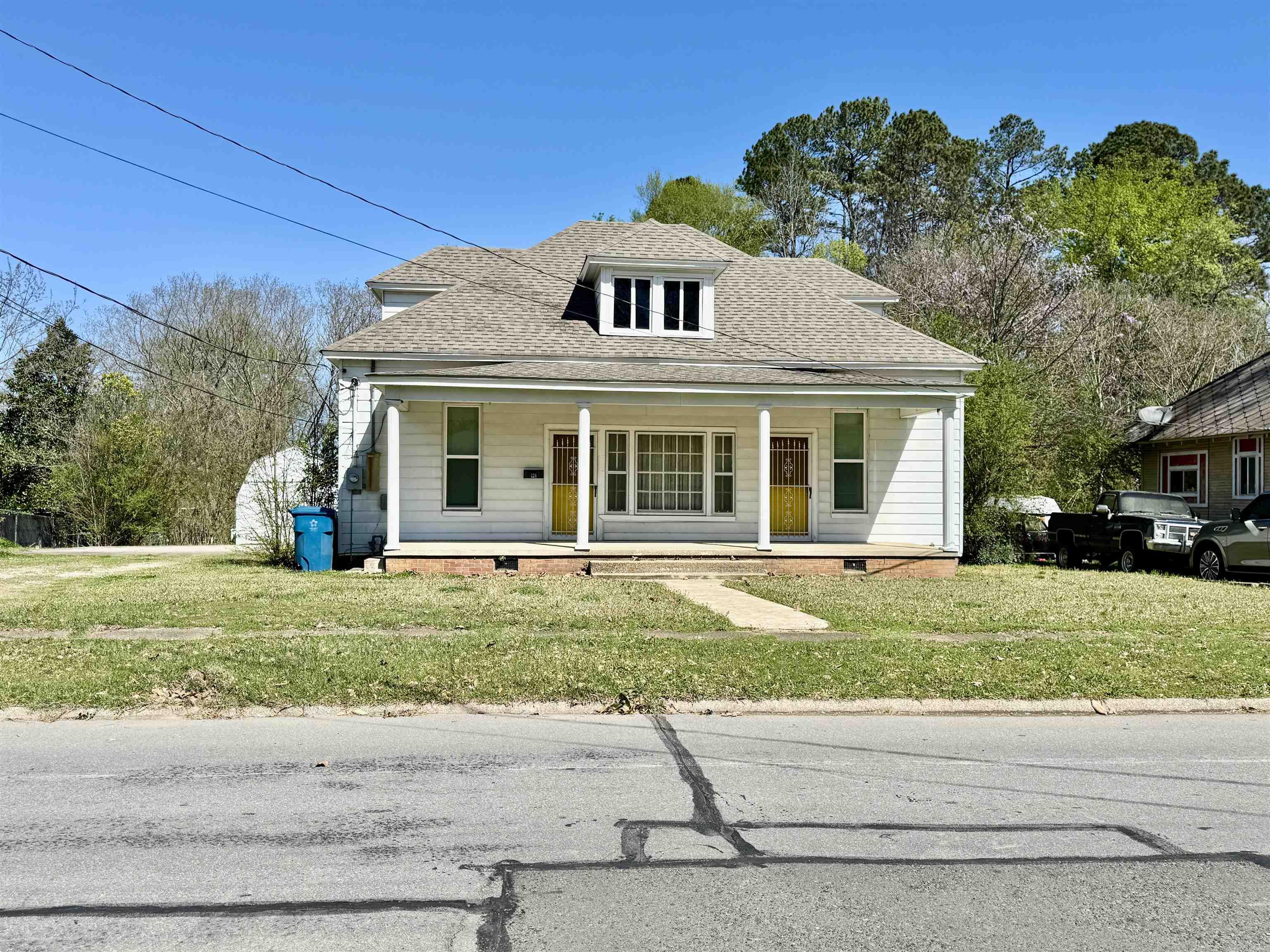 124 W Sullenberger  Malvern, AR