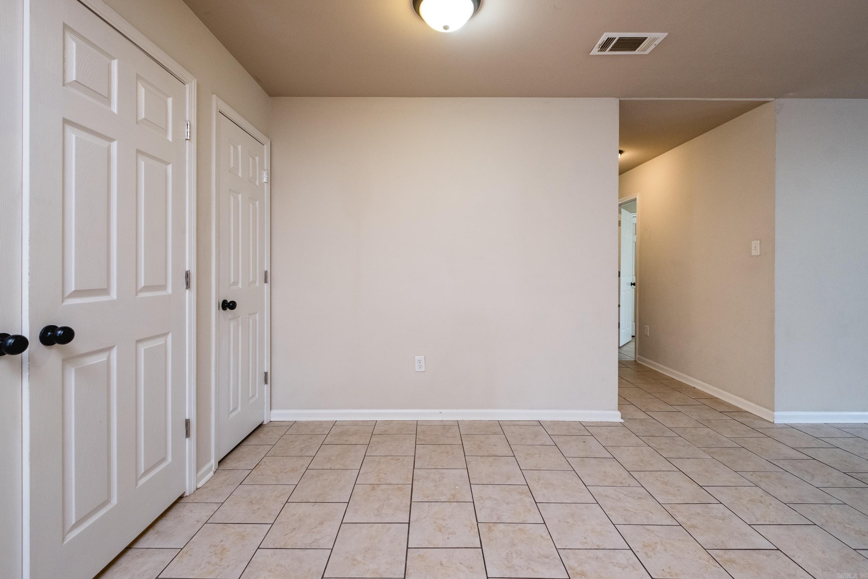 2424 Whispering Pine  Little Rock, AR