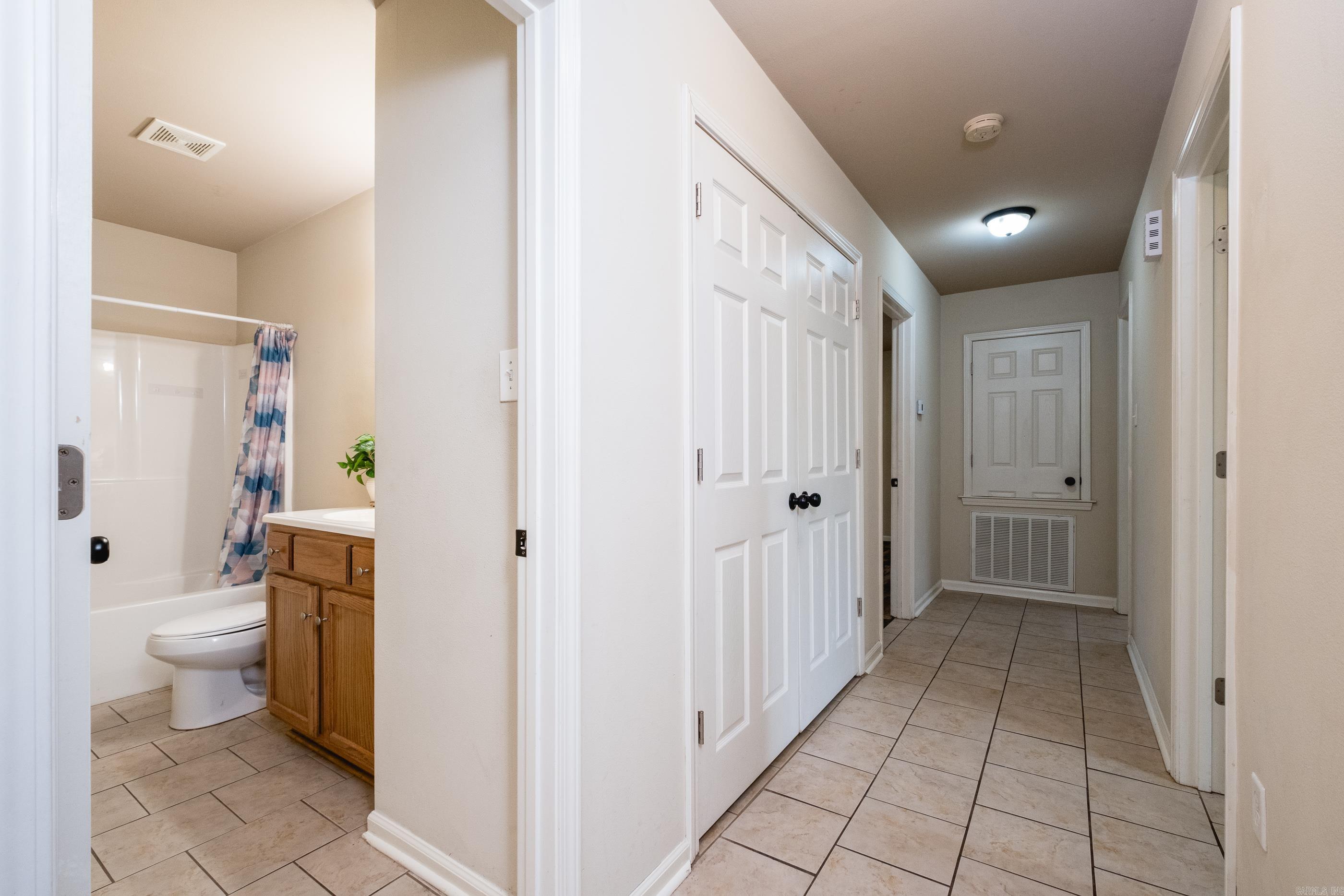 2424 Whispering Pine  Little Rock, AR