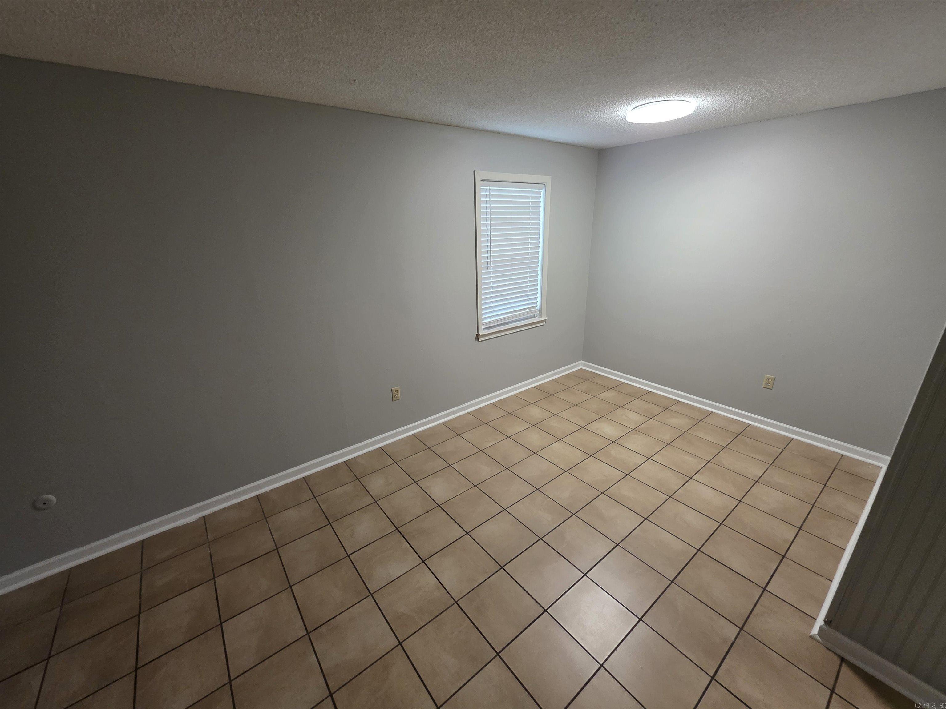 305 S Border  Benton, AR