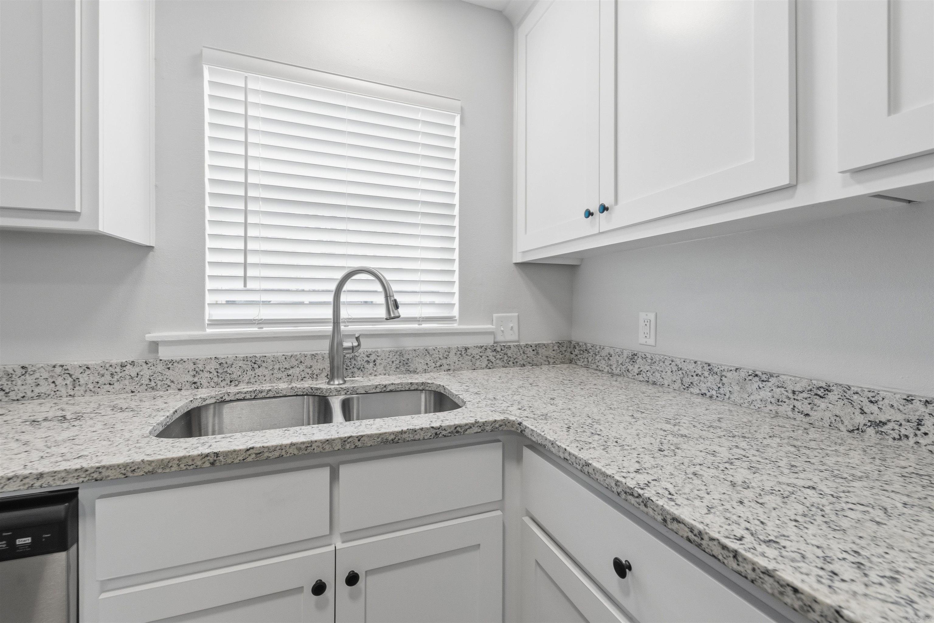 1605 Carolyn St  Jacksonville, AR