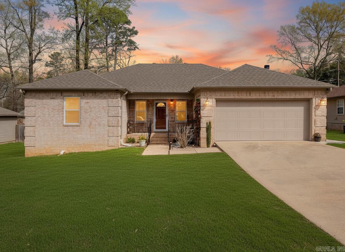 213 Greenwood Avenue