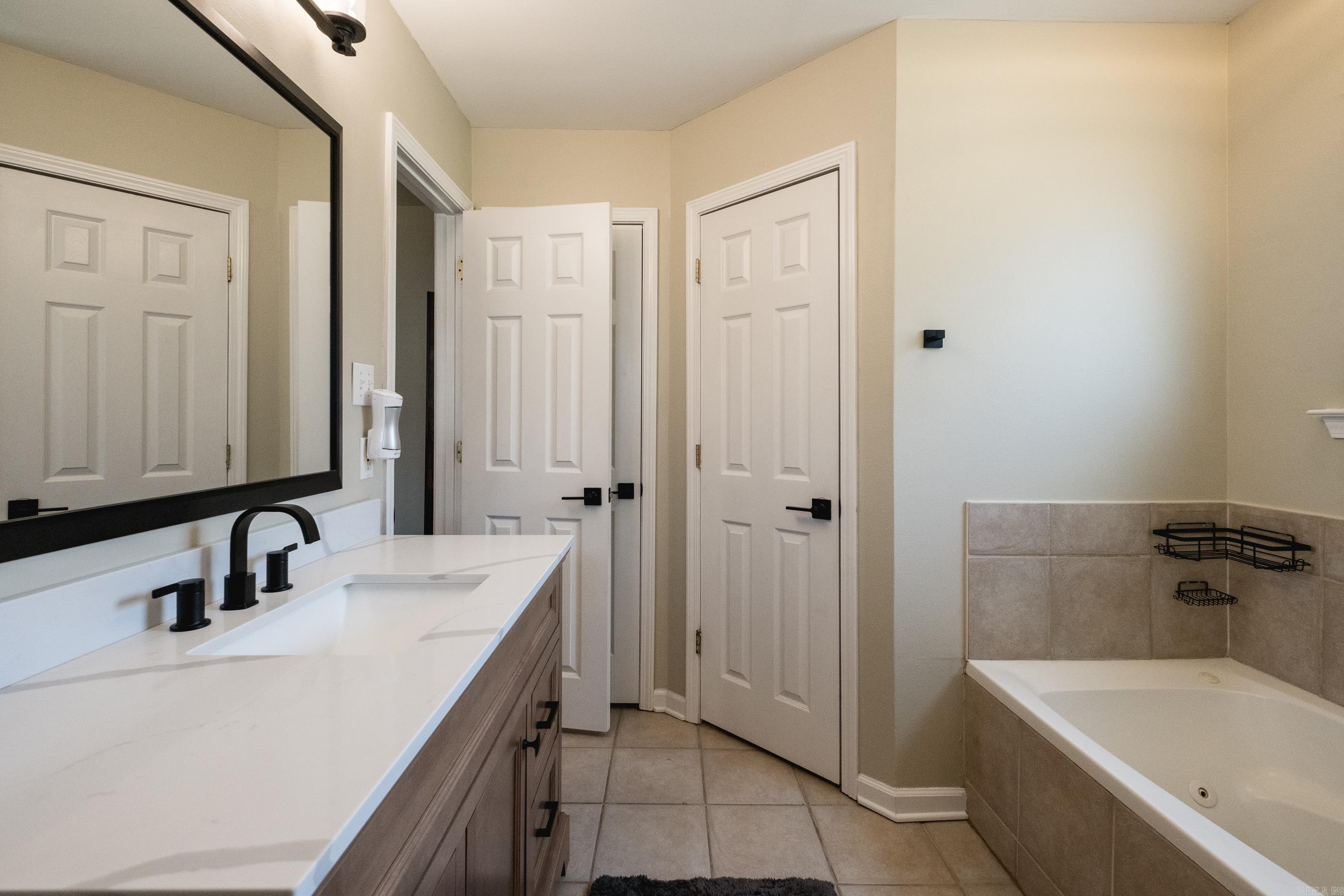 213 Greenwood  Sherwood, AR