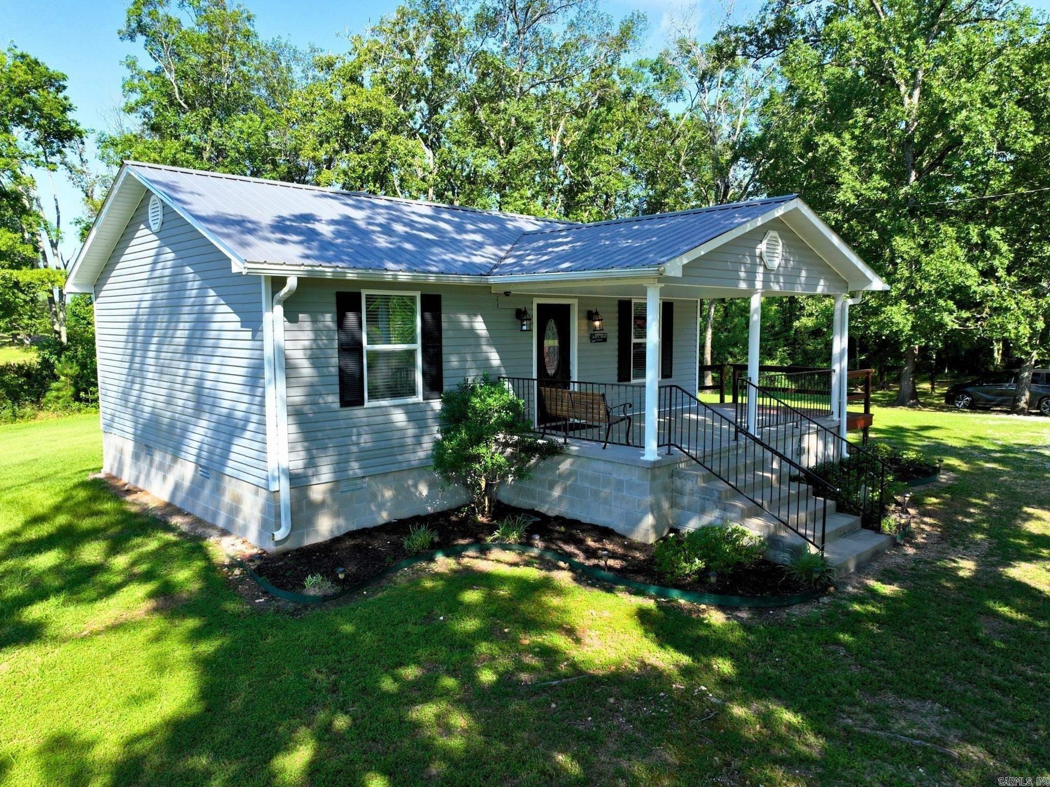 6973 Highway 7  Bismarck, AR