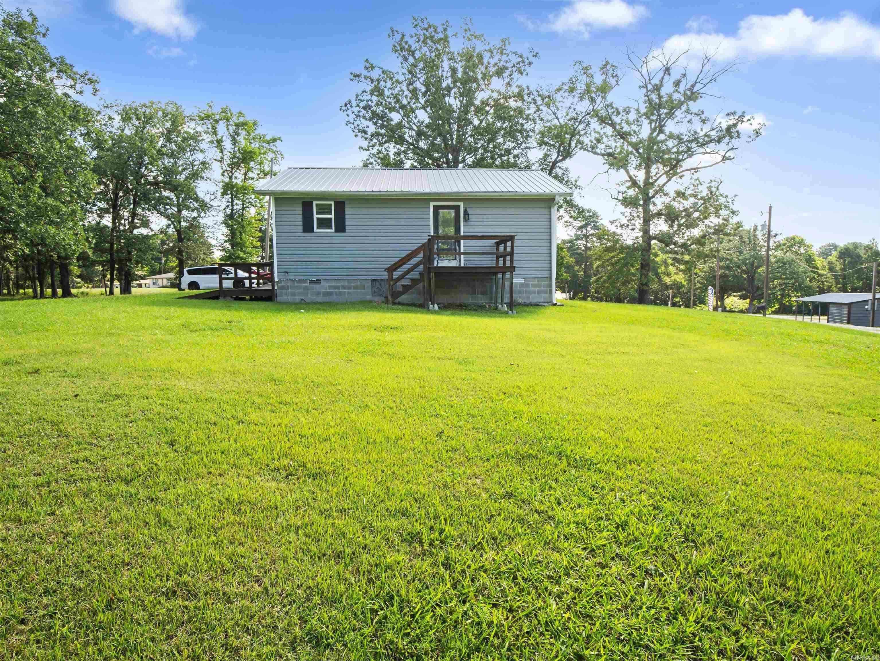 6973 Highway 7  Bismarck, AR