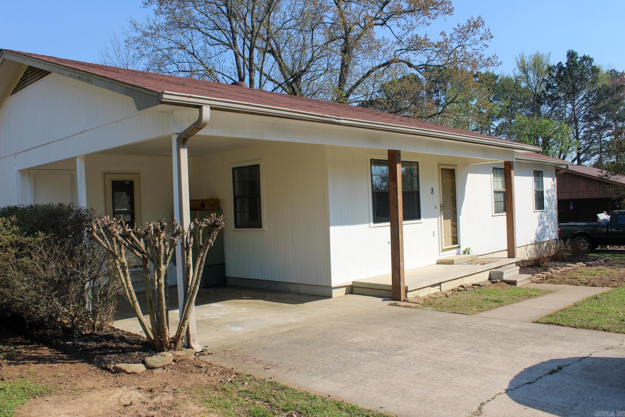 8 Robbye  Searcy, AR