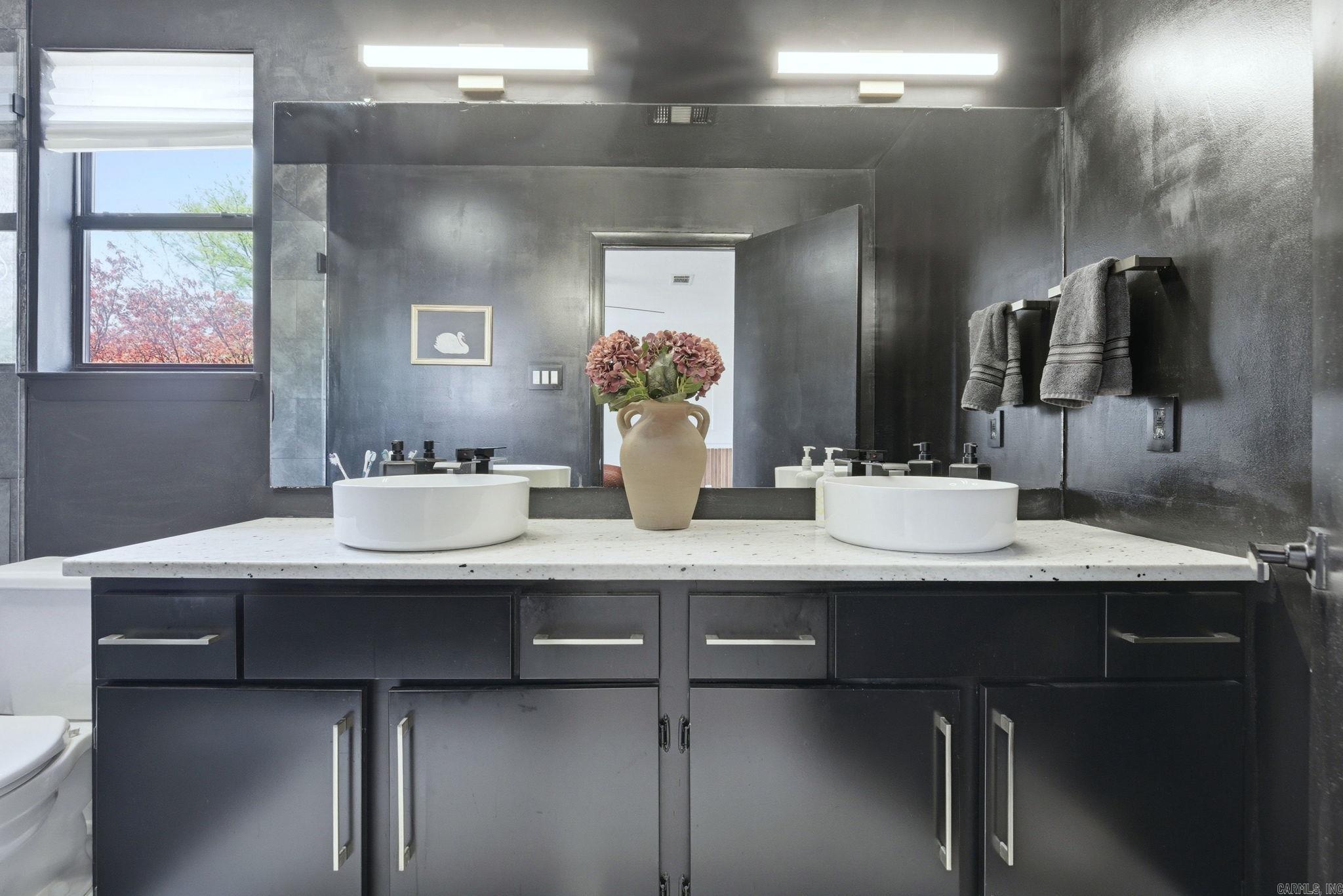 8 Willow Oak  Little Rock, AR