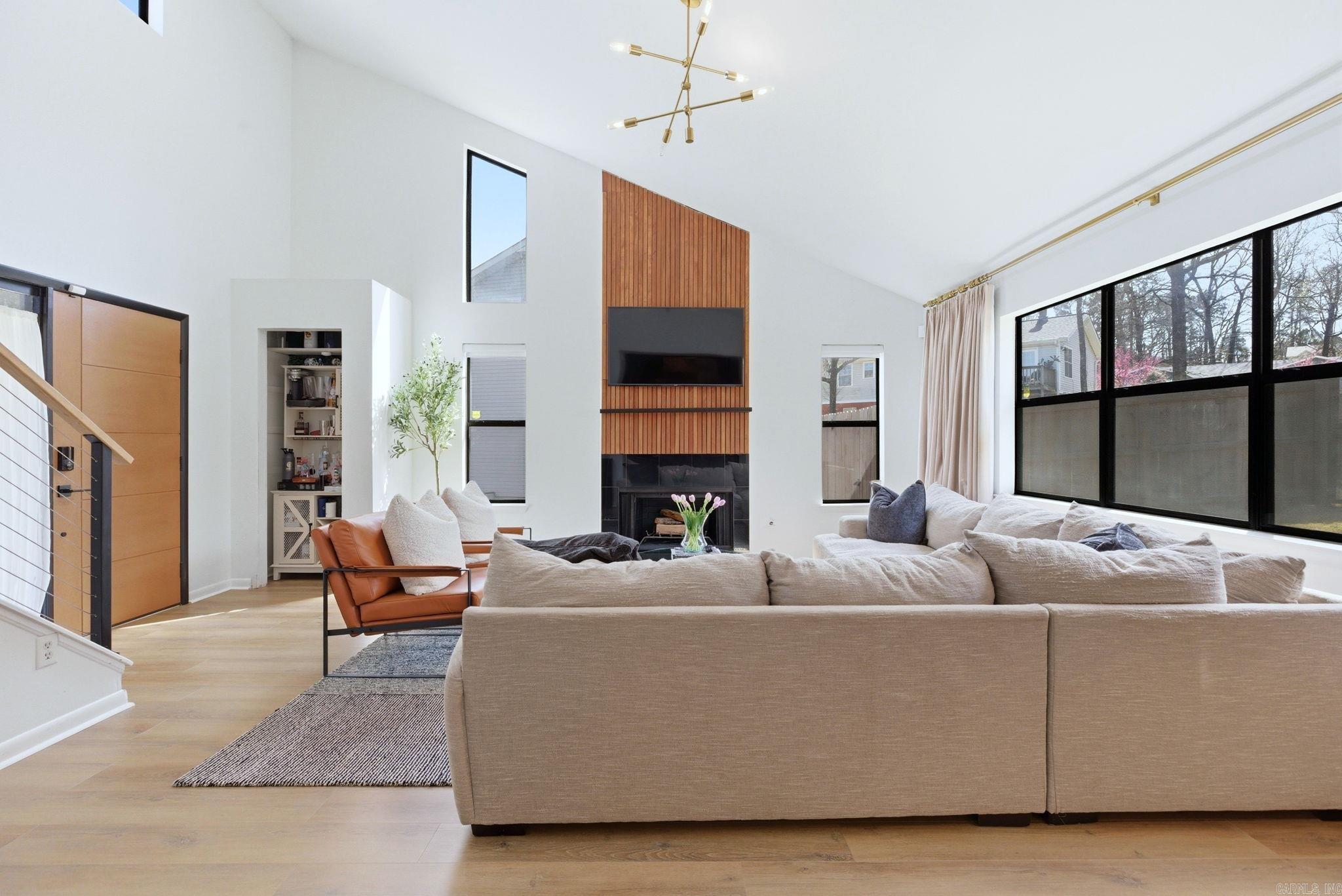 8 Willow Oak  Little Rock, AR