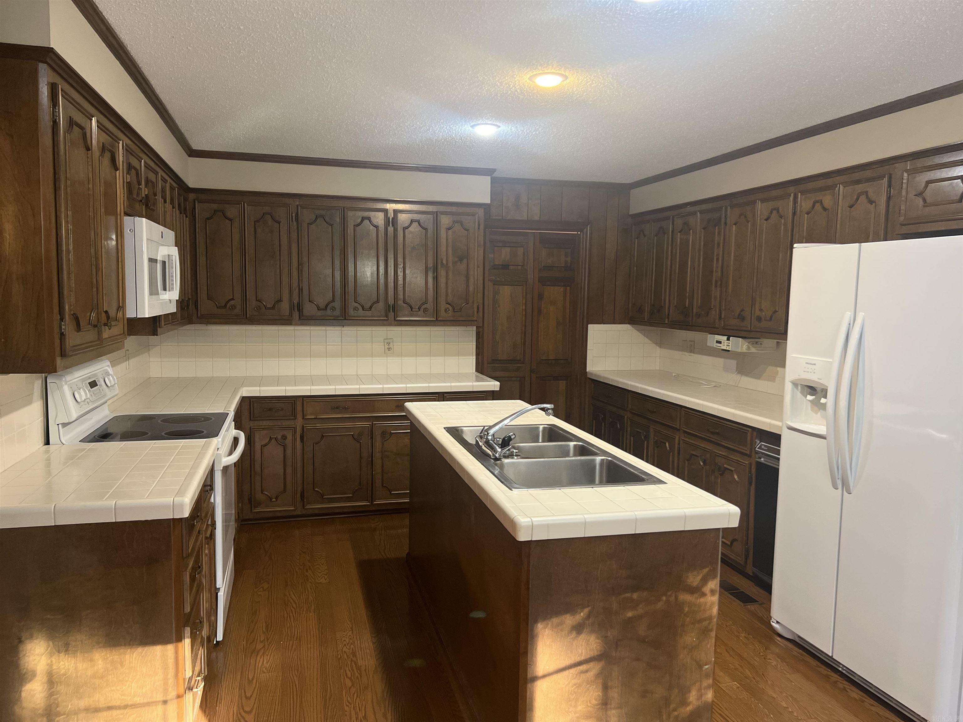 3214 N Rodney Paraham  Little Rock, AR