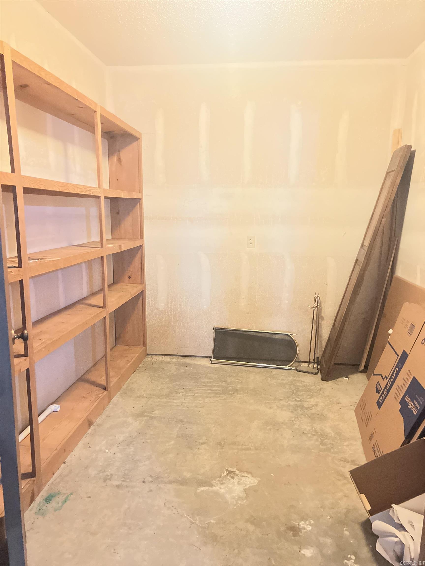 3214 N Rodney Paraham  Little Rock, AR