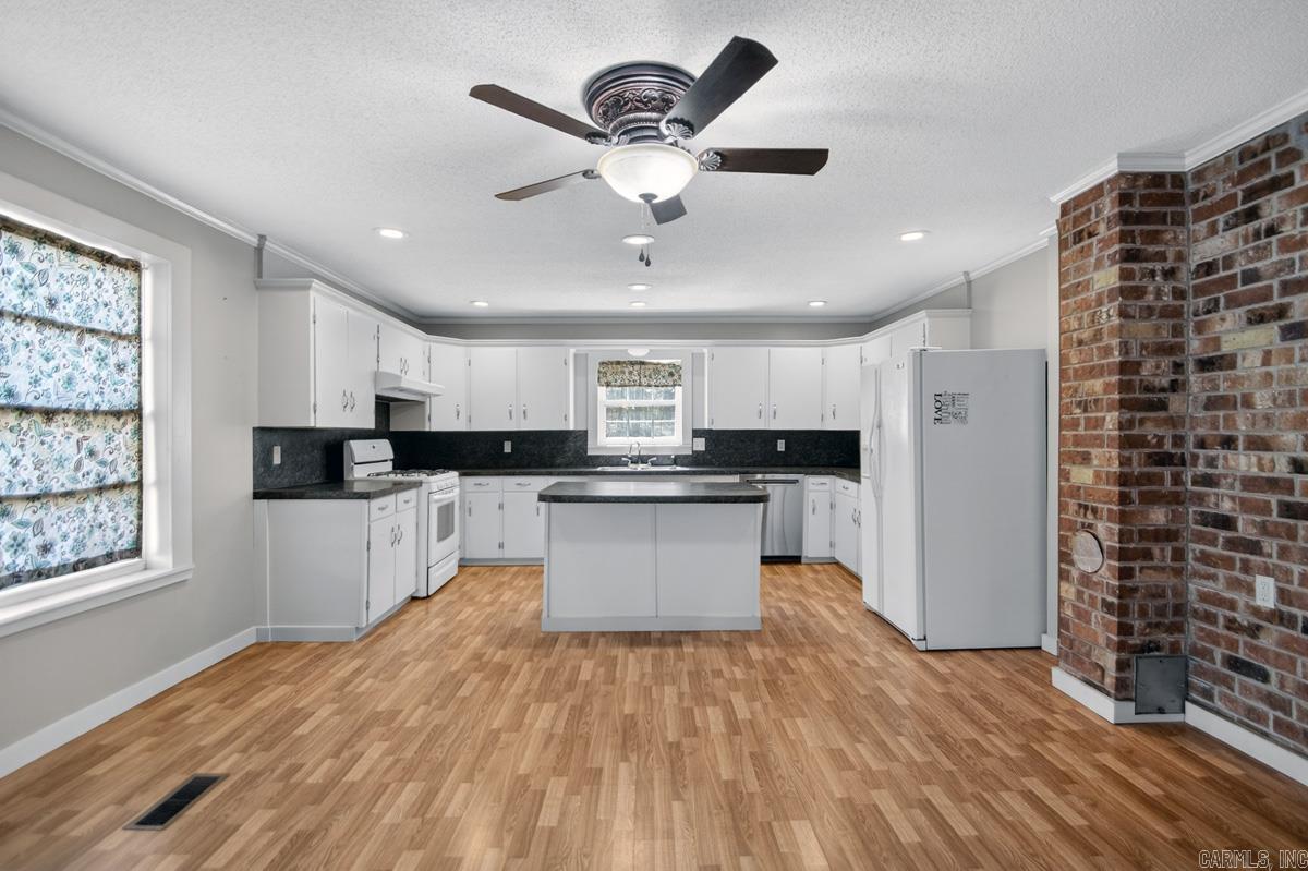 5610 E Sardis  Hensley, AR