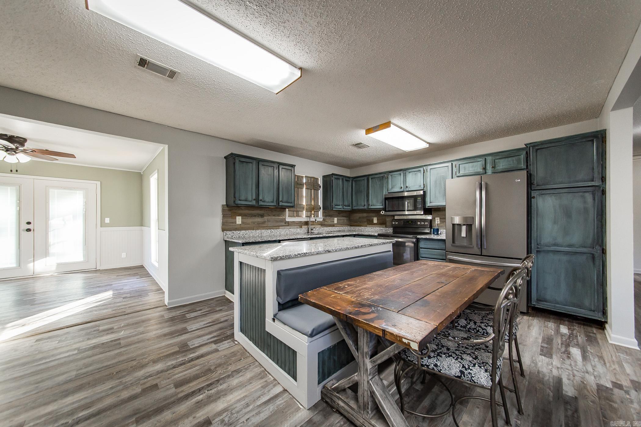 159 Jones Loop  El Paso, AR