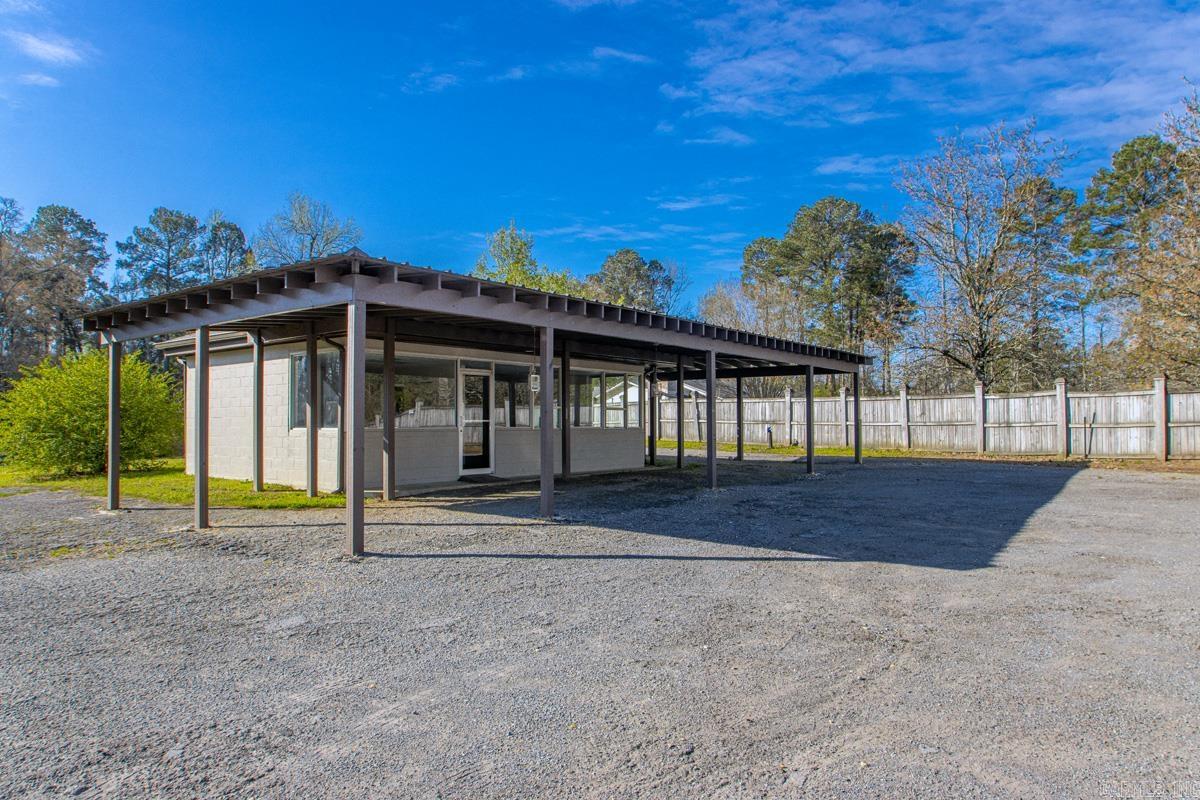 21800 Arch St  Little Rock, AR