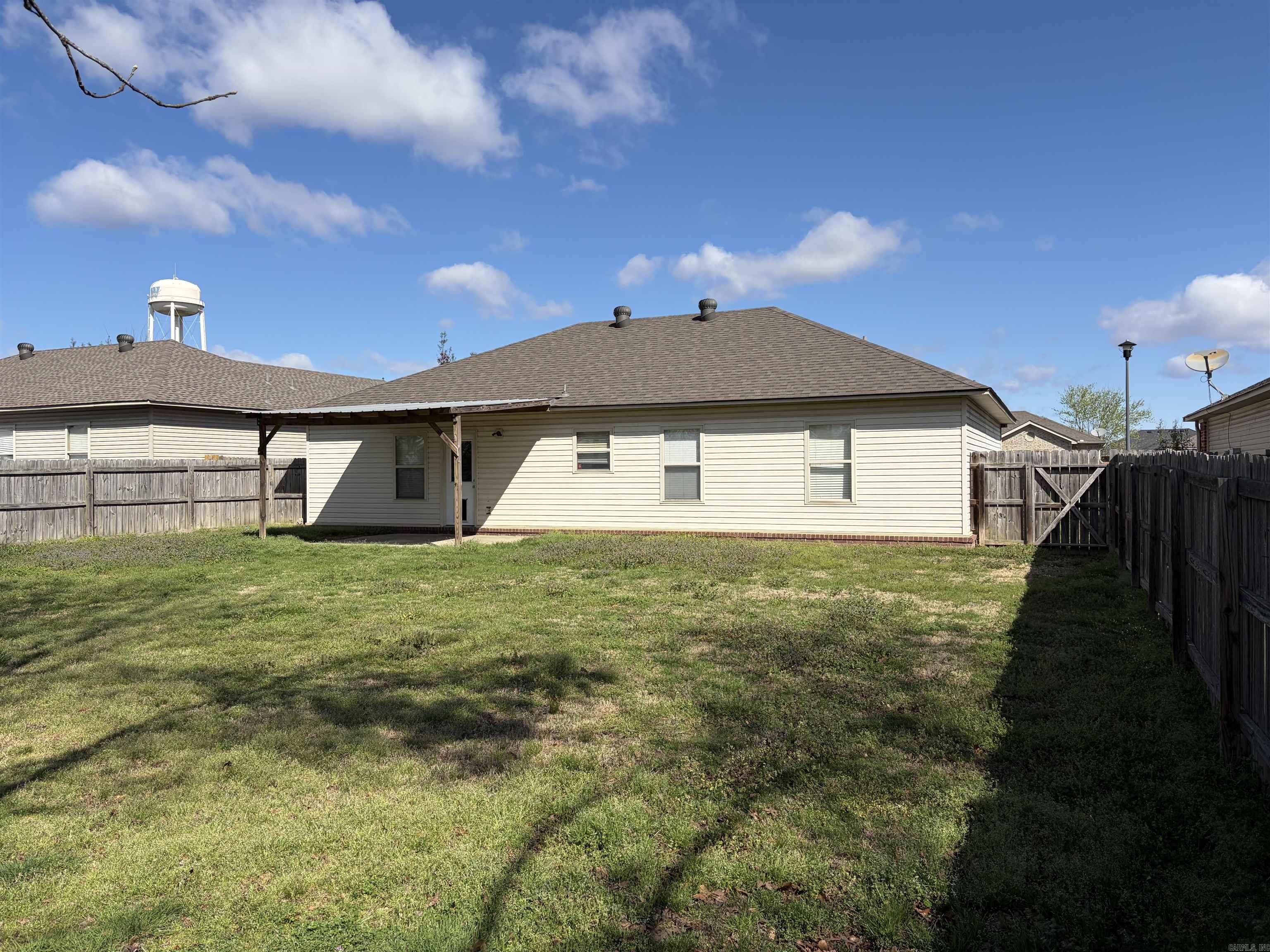 29 Green Apple  Ward, AR