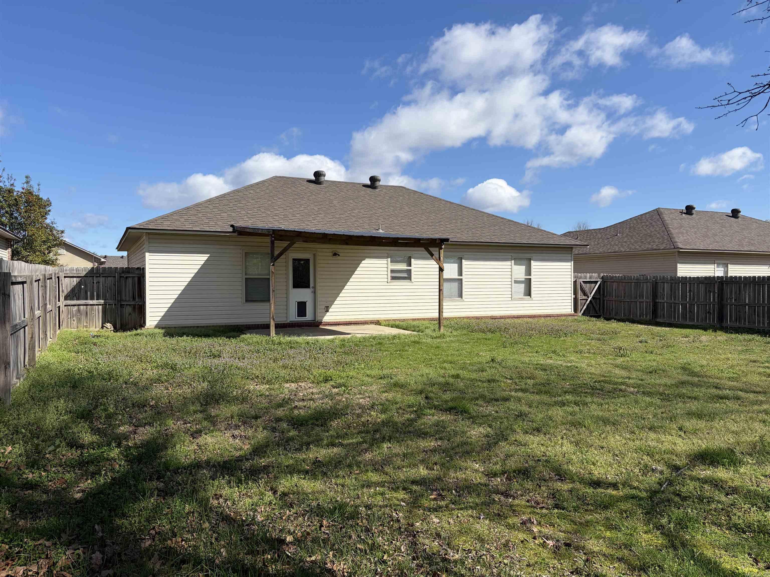 29 Green Apple  Ward, AR