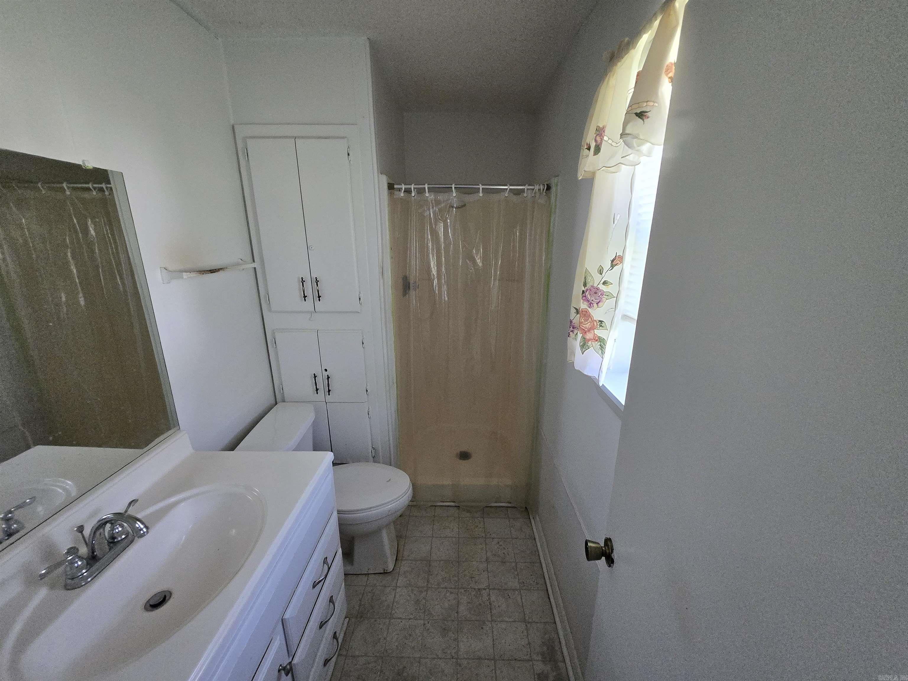 410 Brandenburg Gate  Stuttgart, AR