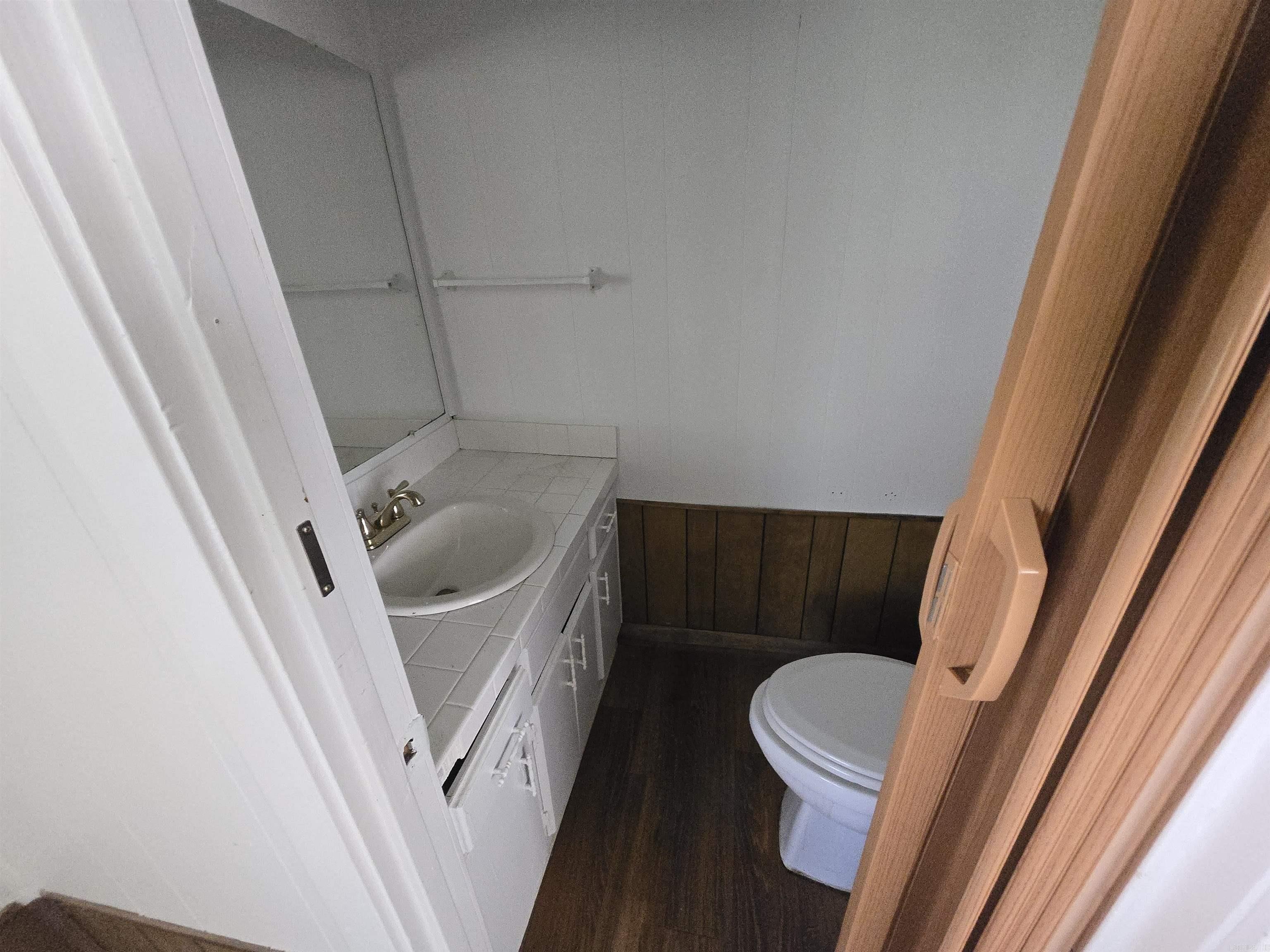 410 Brandenburg Gate  Stuttgart, AR