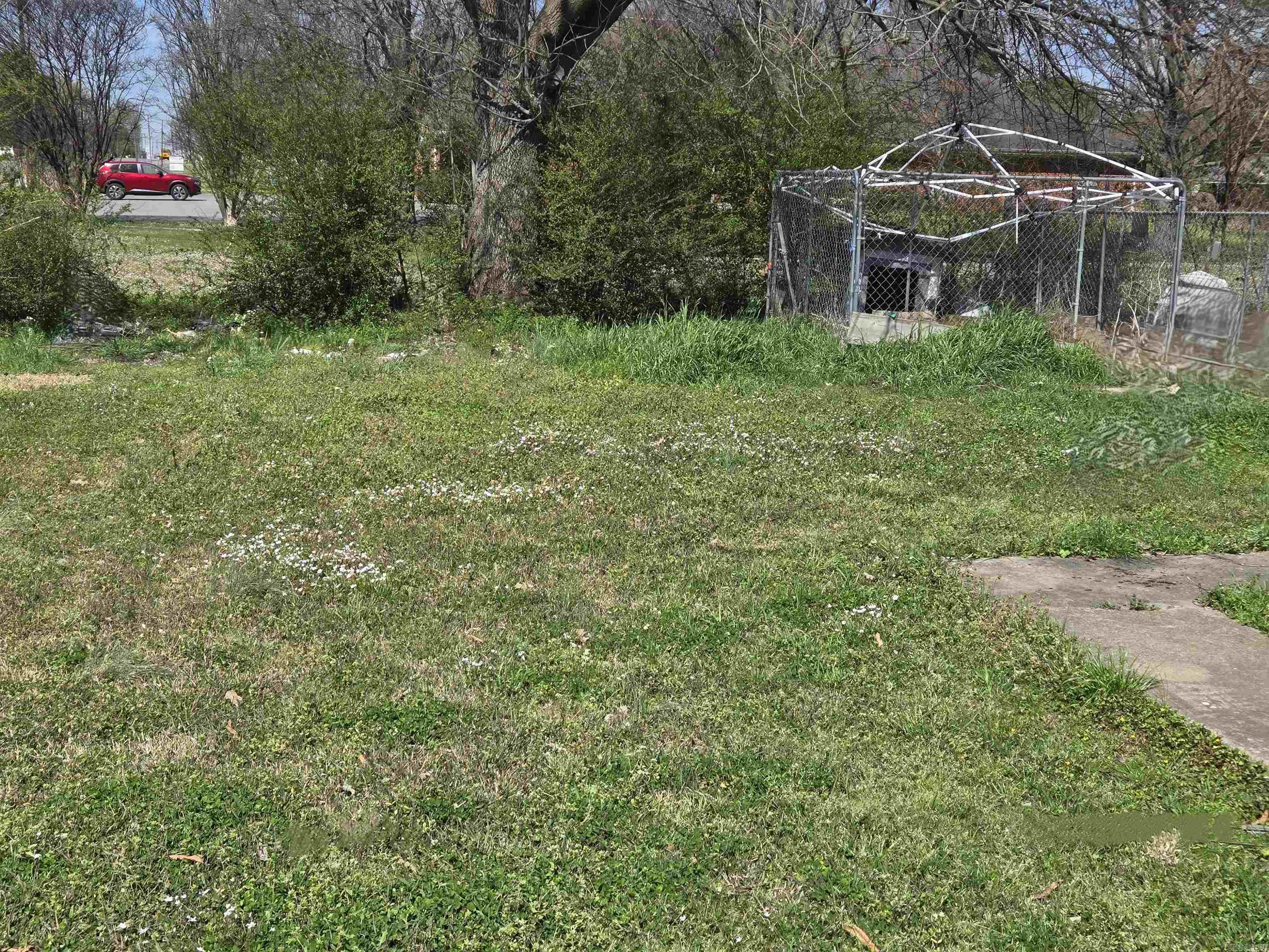 410 Brandenburg Gate  Stuttgart, AR